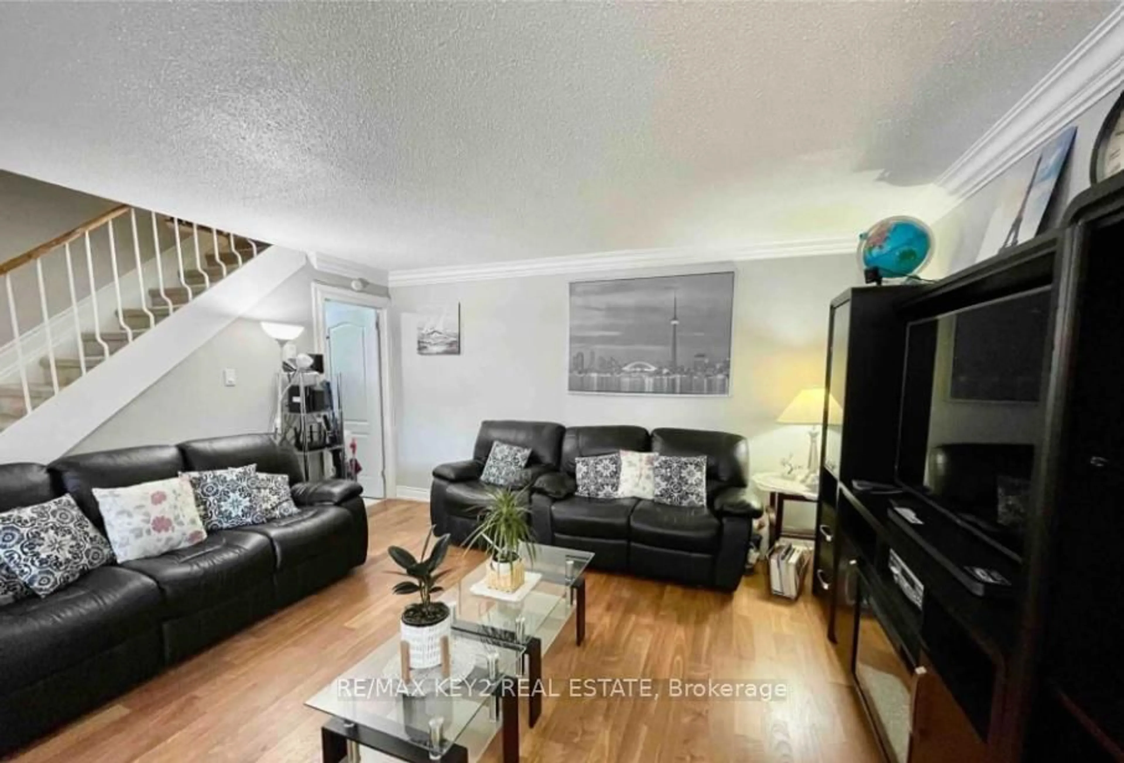 Living room with furniture, unknown for 140 Ling Rd #88, Toronto Ontario M1E 4V9