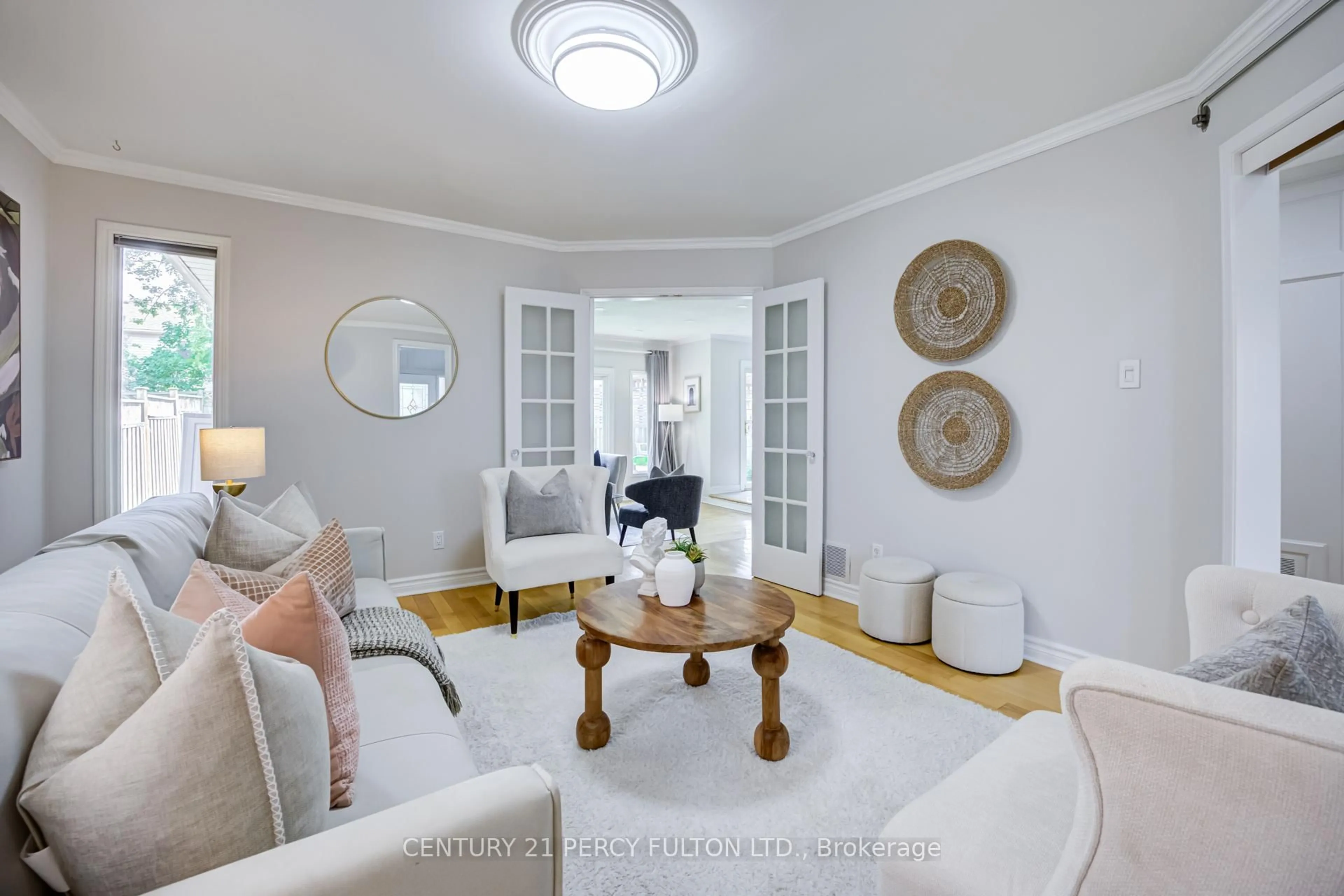 Living room with furniture, unknown for 611 Chiron Cres, Pickering Ontario L1V 4T5