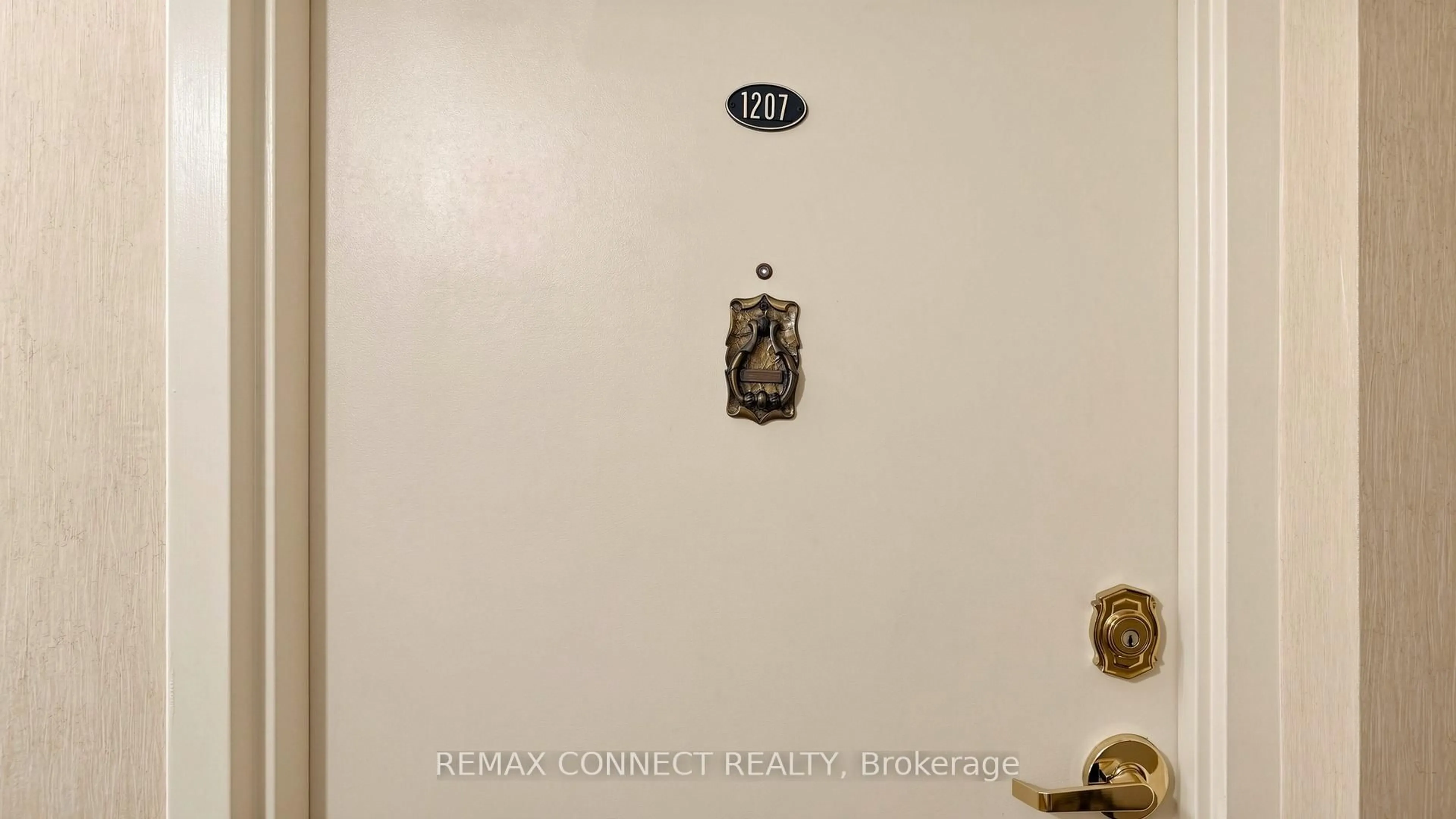 A pic of a room for 121 Ling Rd #1207, Toronto Ontario M1E 4Y2