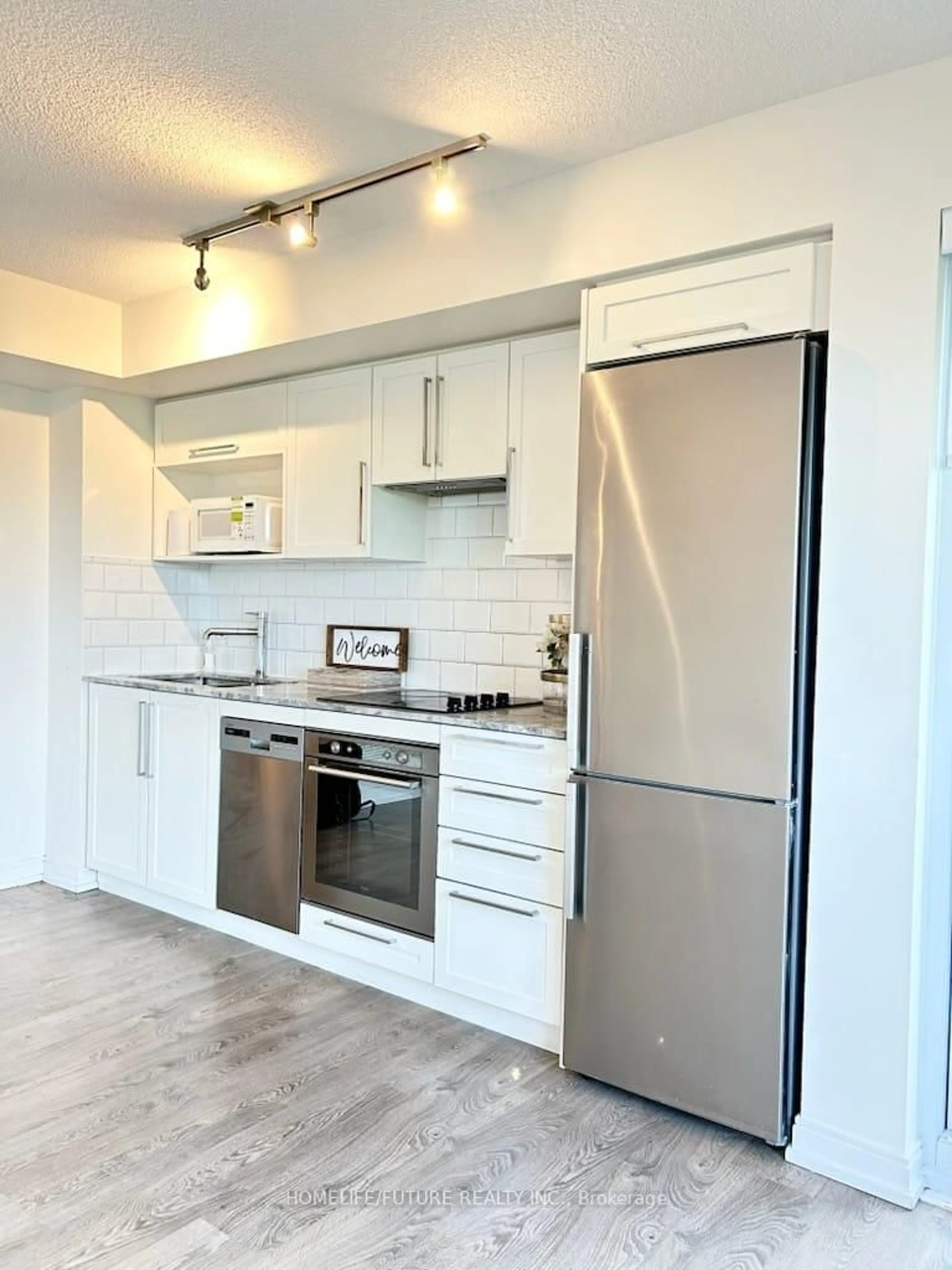 Unknown for 275 Village Green Sq #422, Toronto Ontario M1S 0L8