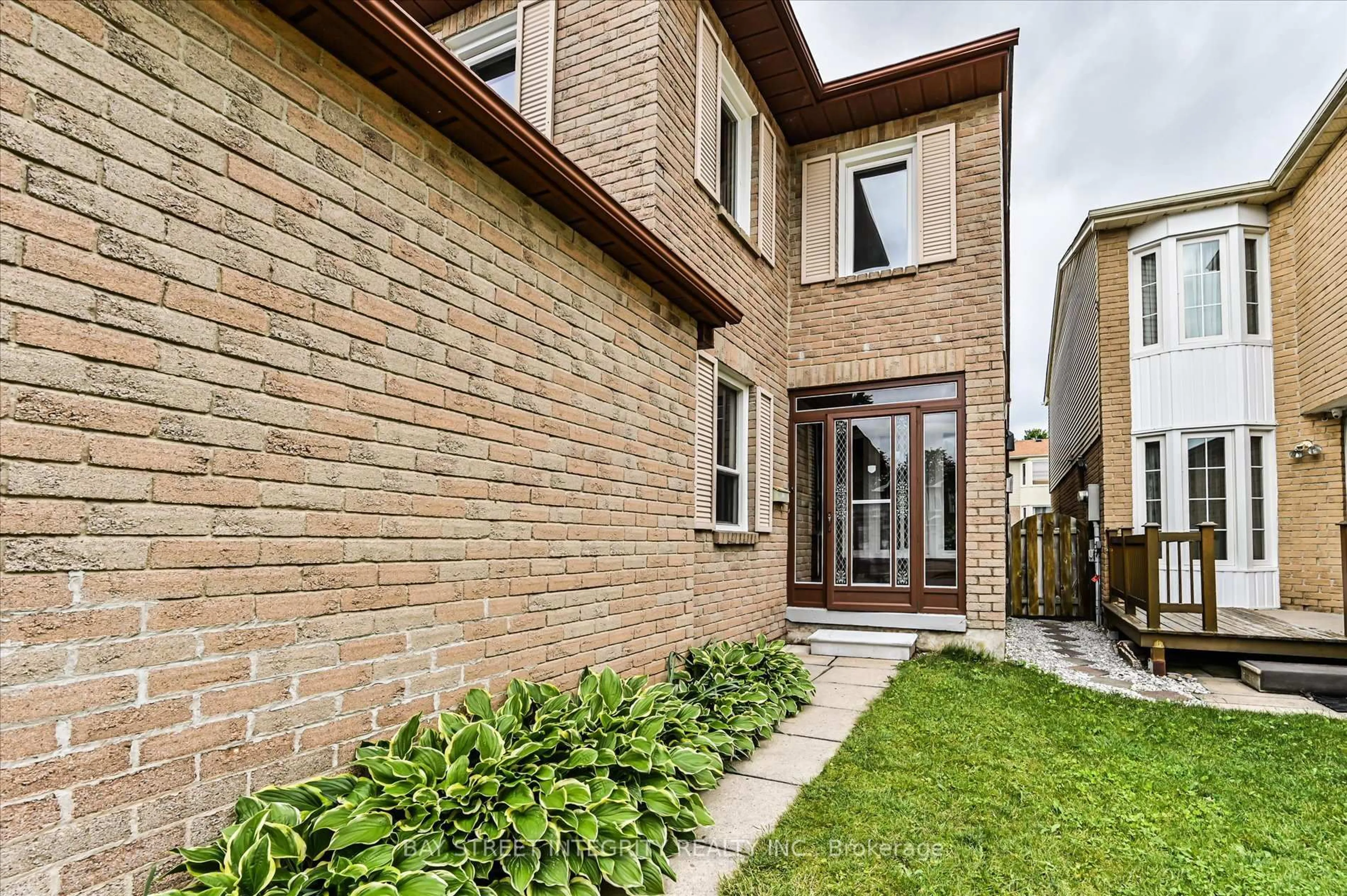 Home with brick exterior material, street for 15 Huntsmill Blvd, Toronto Ontario M1W 2Z8