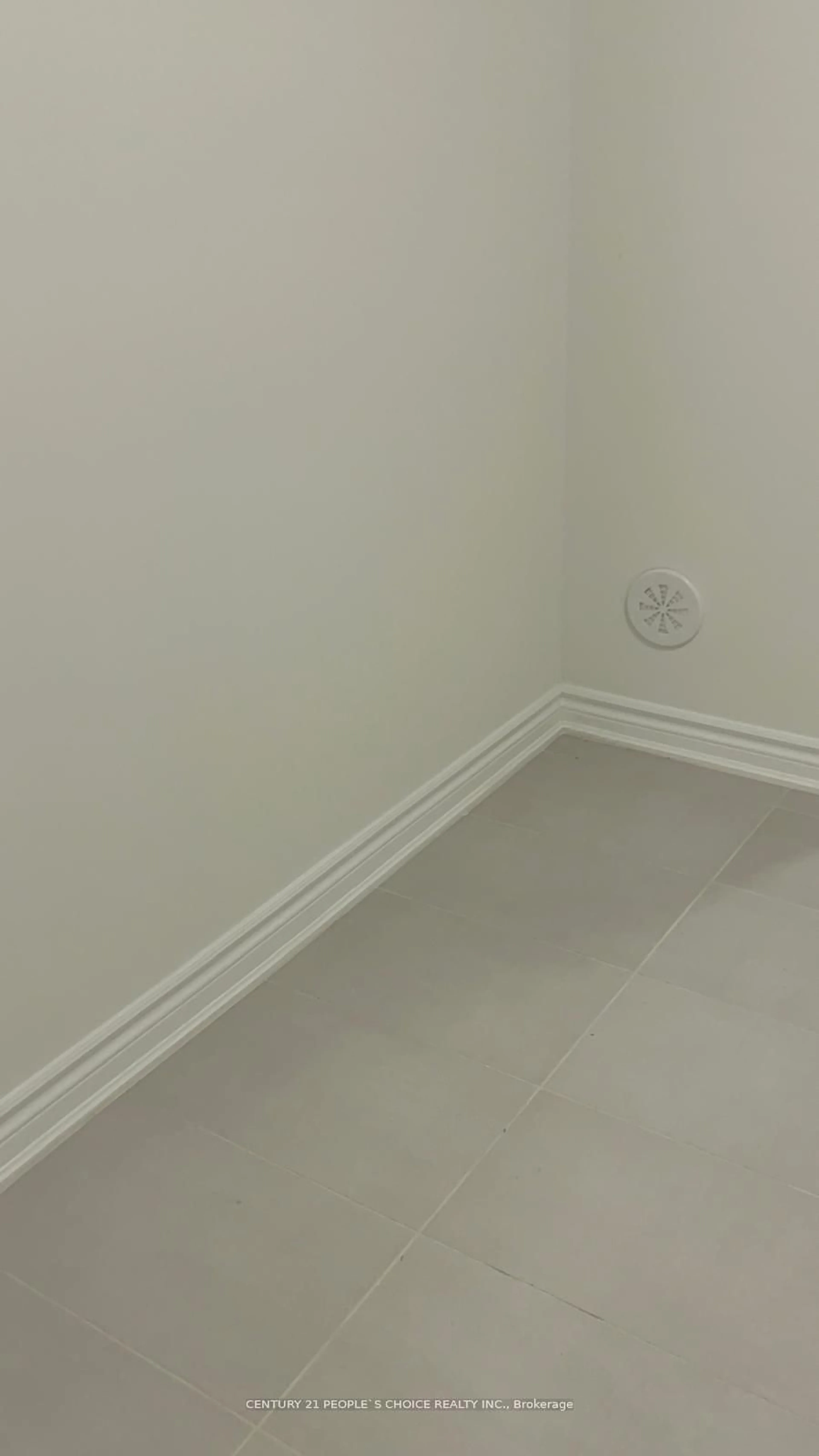 A pic of a room for 3361 Thunderbird Prom, Pickering Ontario L1X 0N1