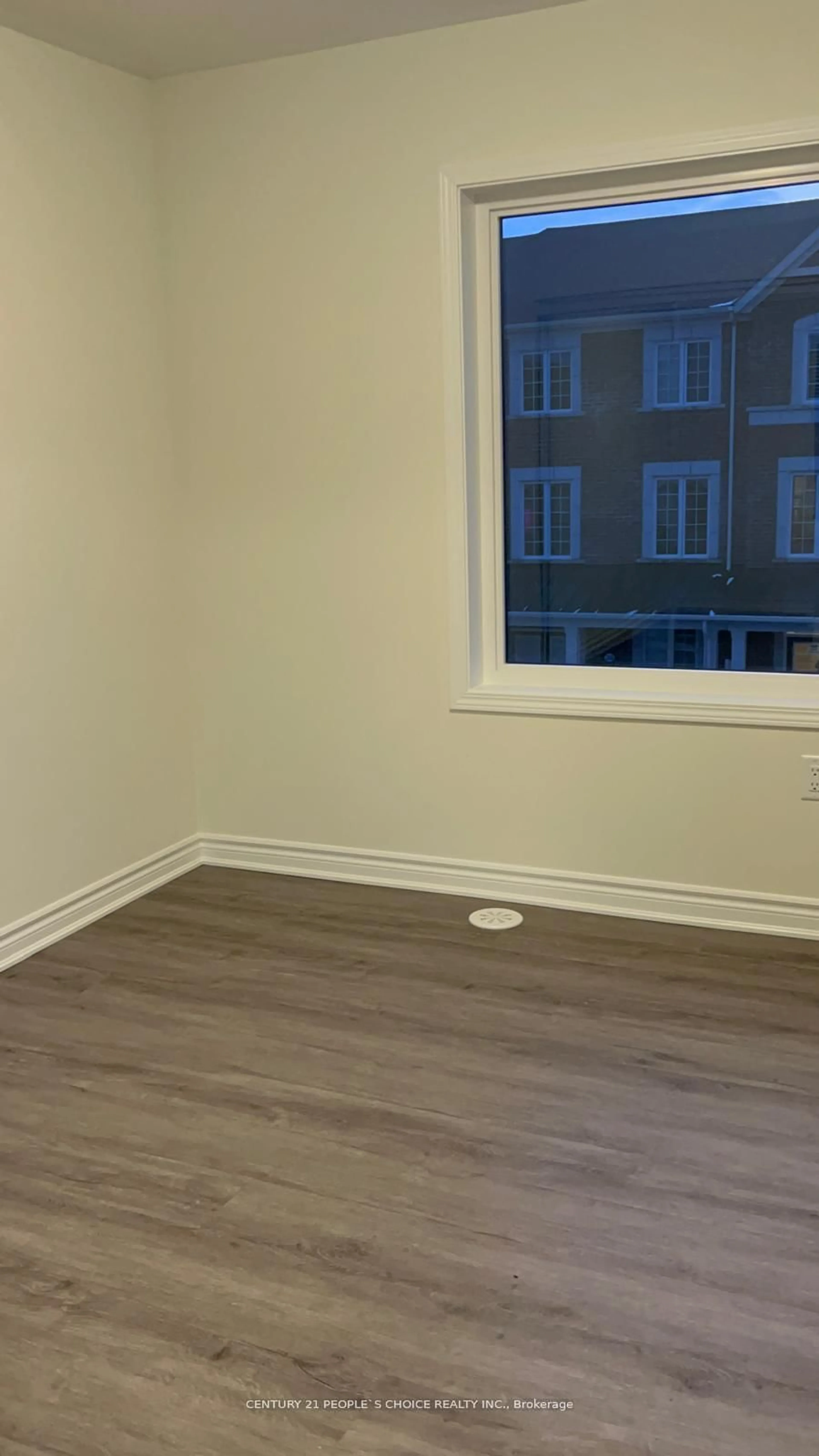 A pic of a room for 3361 Thunderbird Prom, Pickering Ontario L1X 0N1