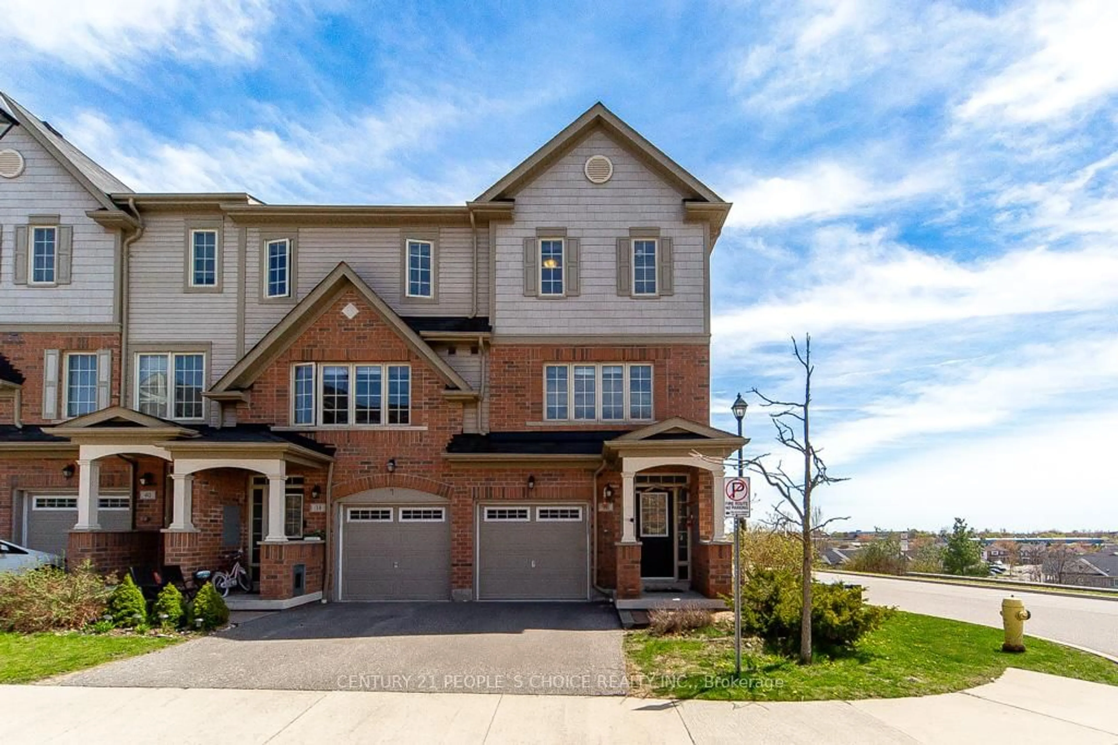 Home with brick exterior material, street for 36 Comfort Way, Whitby Ontario L1N 0K5