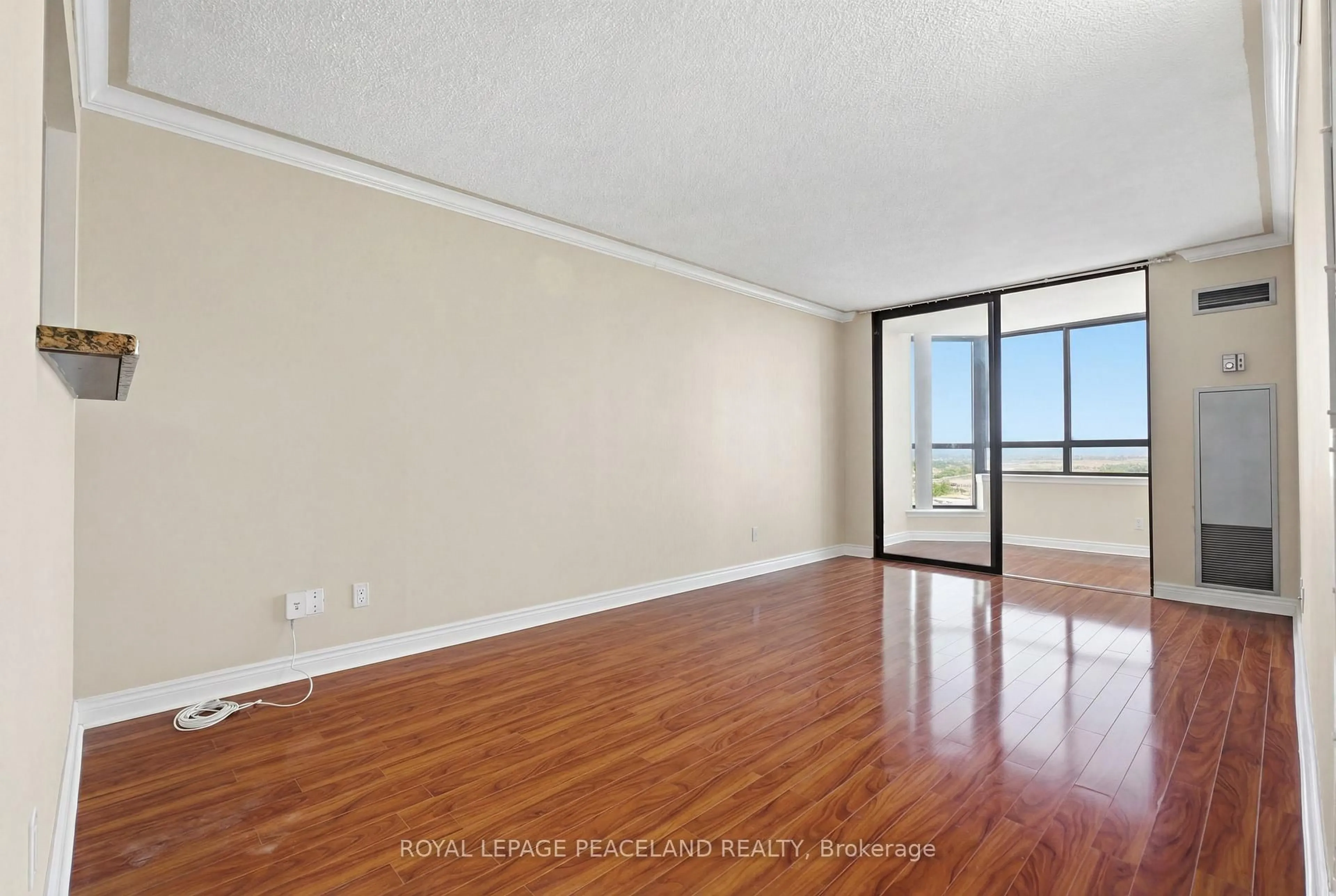 A pic of a room for 55 Bamburgh Circ #PH13, Toronto Ontario M1W 3V4