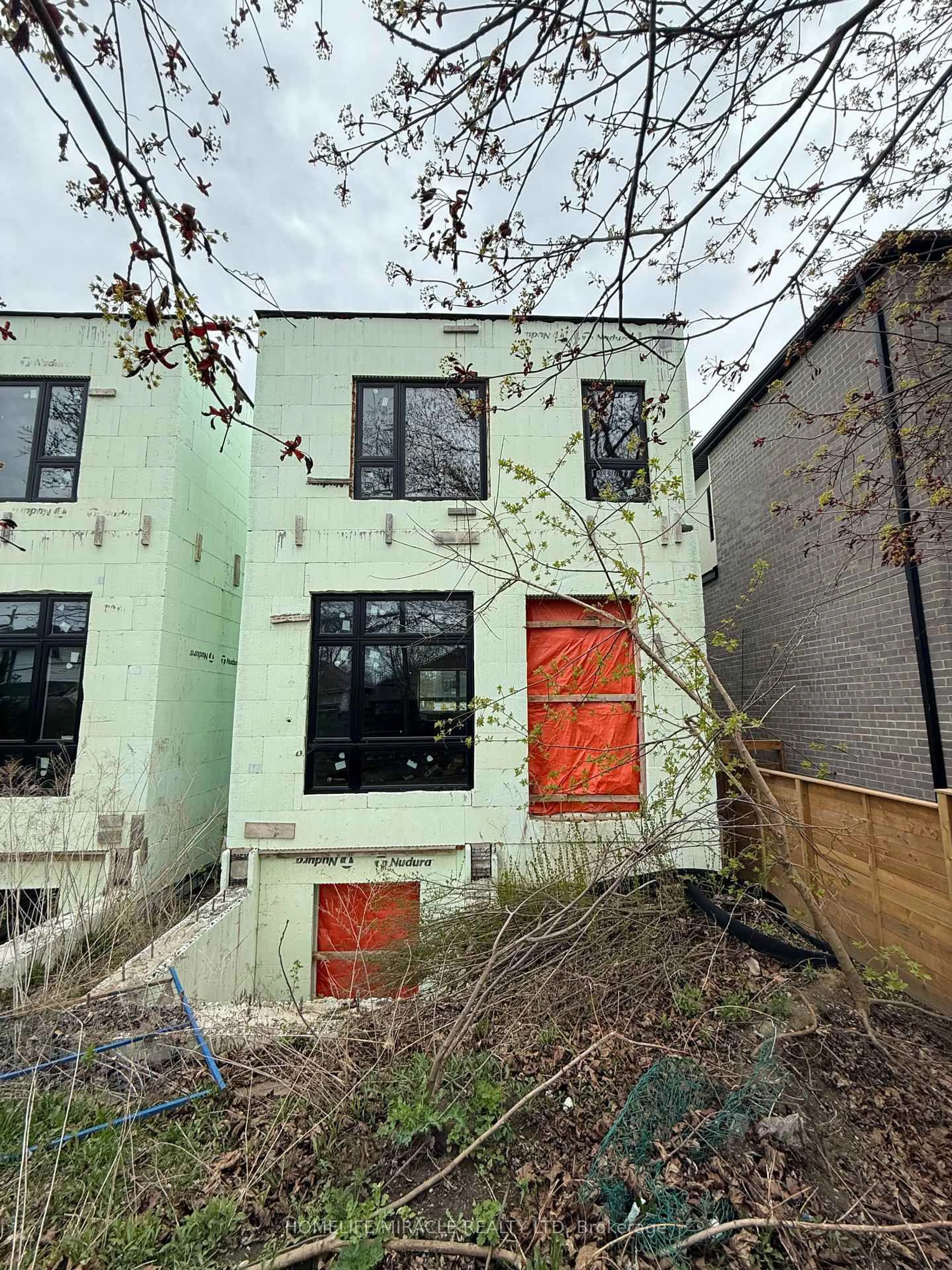 Home with brick exterior material, street for 40 August Ave, Toronto Ontario M1L 3M9