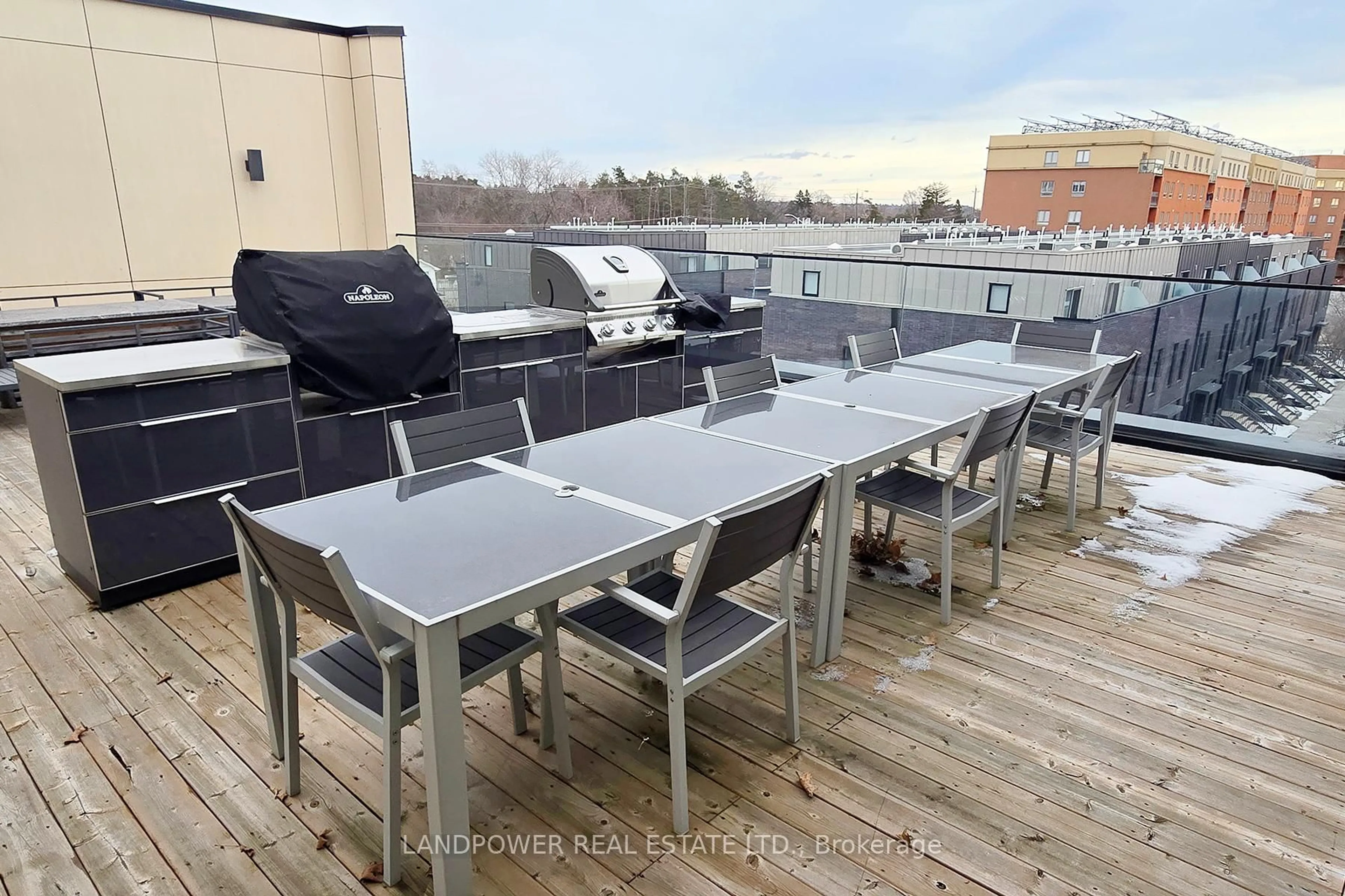 Patio, unknown for 1800 Simcoe St #313, Oshawa Ontario L1G 0C2