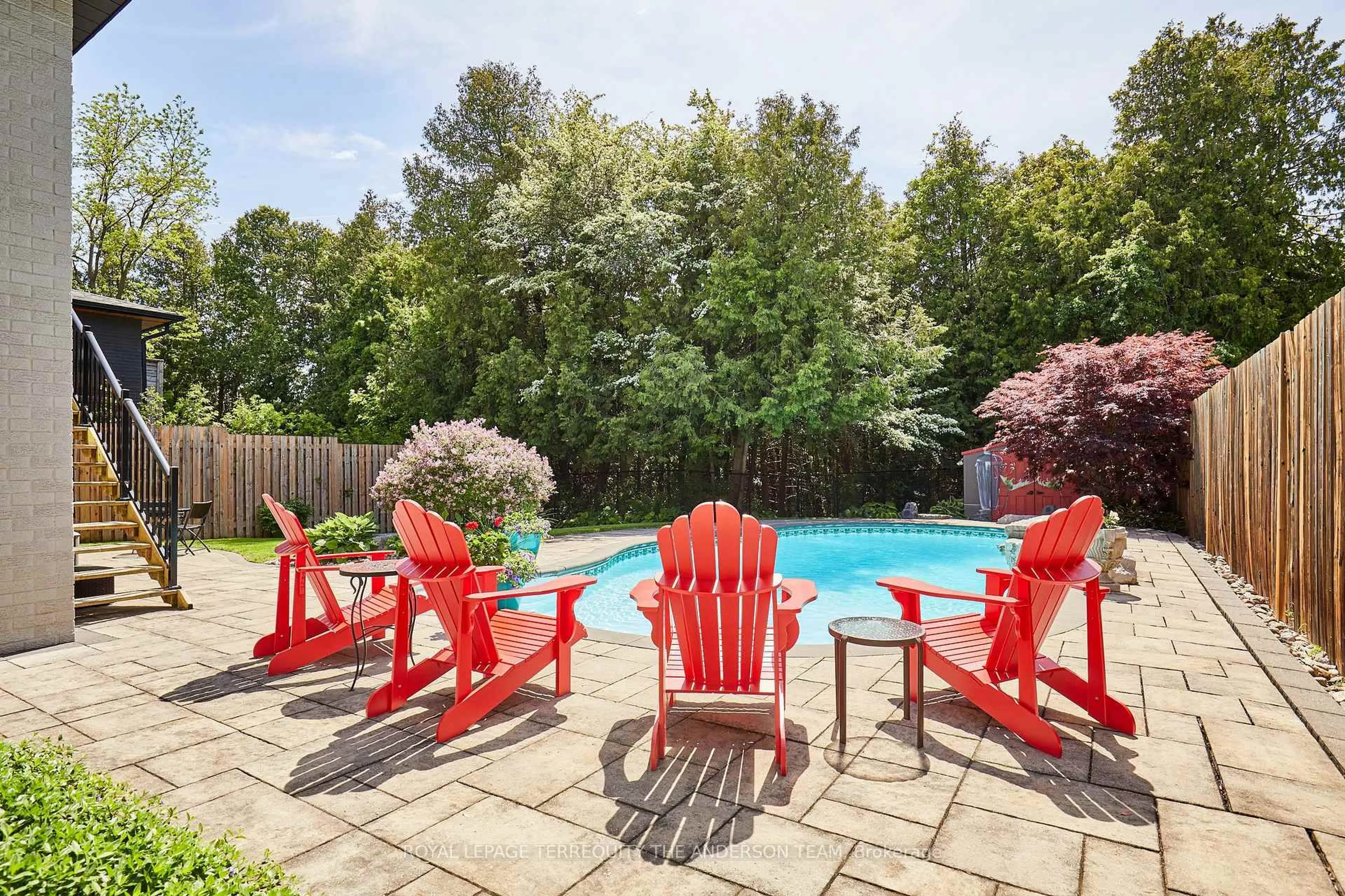 Patio, water/lake/river/ocean view for 727 Barbados St, Oshawa Ontario L1J 7E7