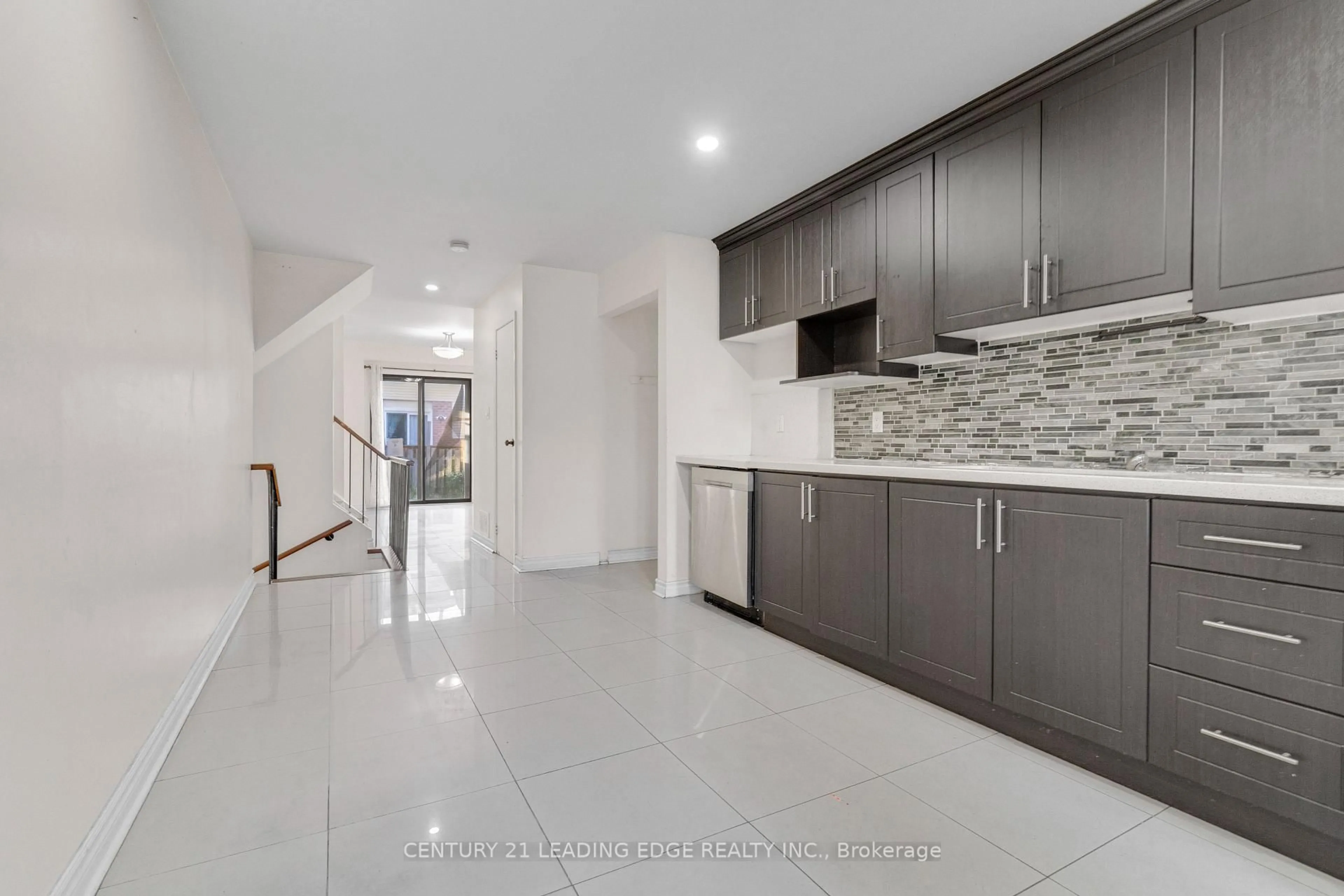 Open concept kitchen, unknown for 5 Kimbercroft Crt, Toronto Ontario M1S 4V6