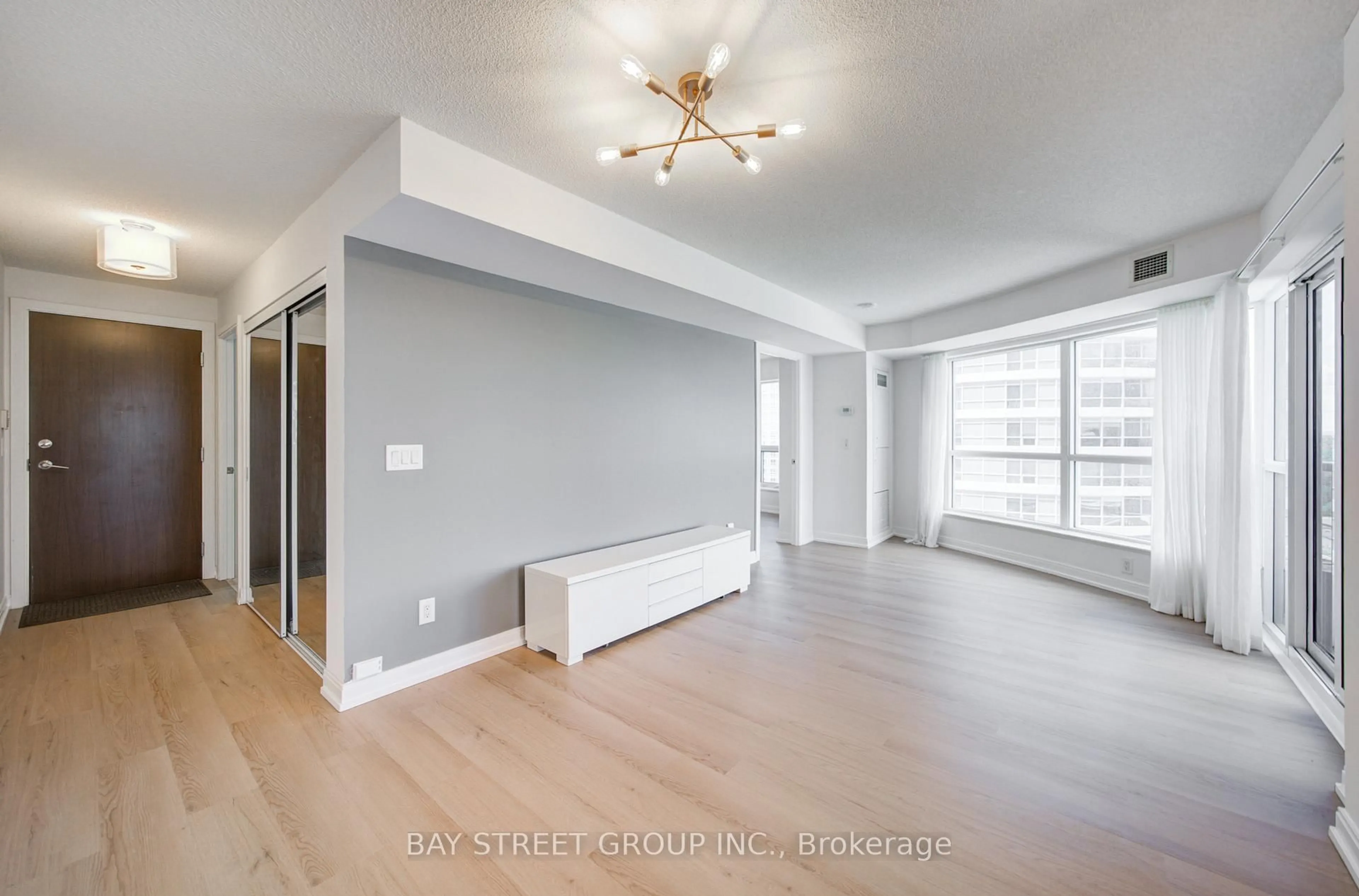 Unknown for 151 Village Green Sq #1908, Toronto Ontario M1S 0K5