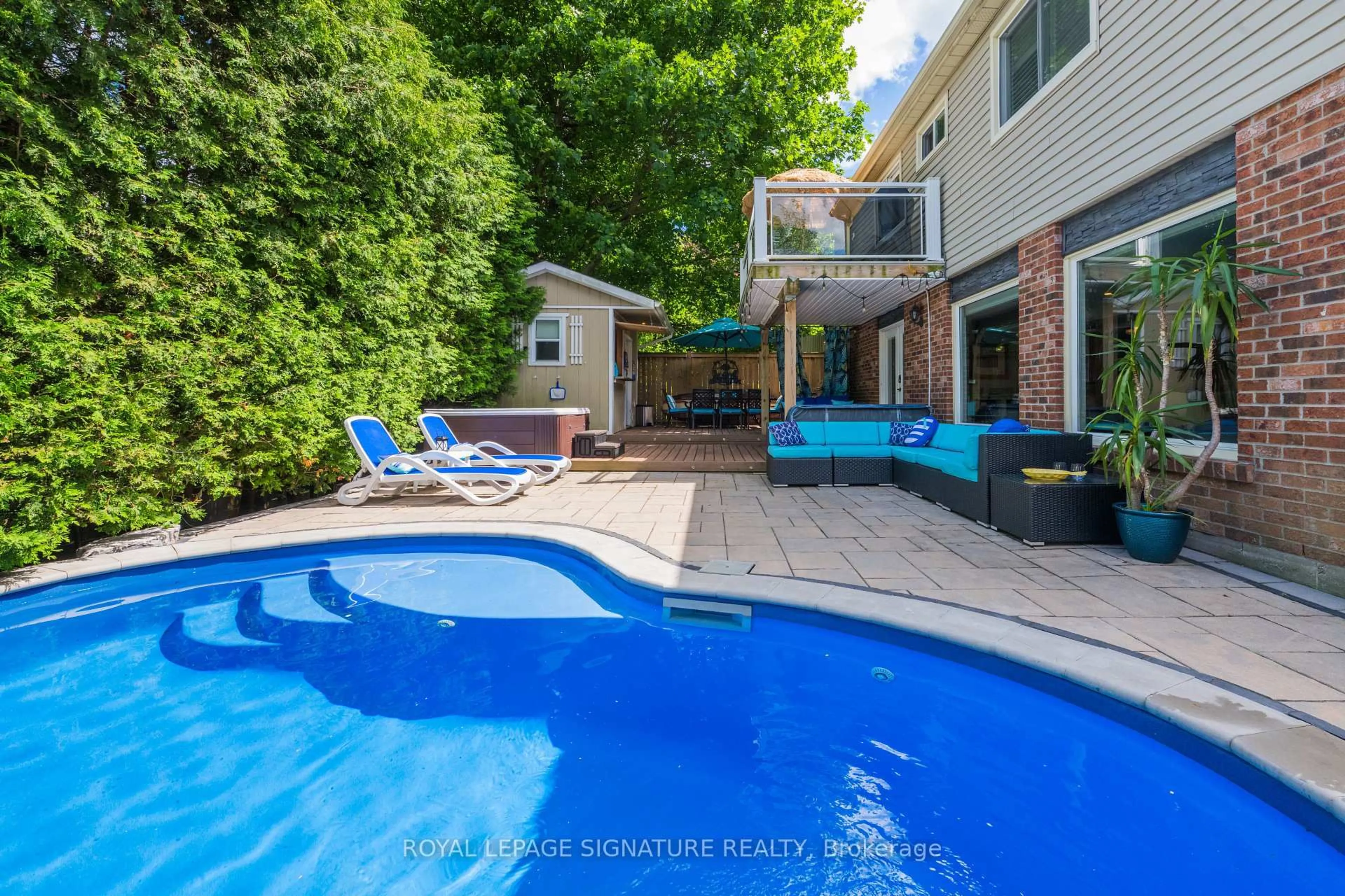 Unknown for 361 Dyson Rd, Pickering Ontario L1W 2N2