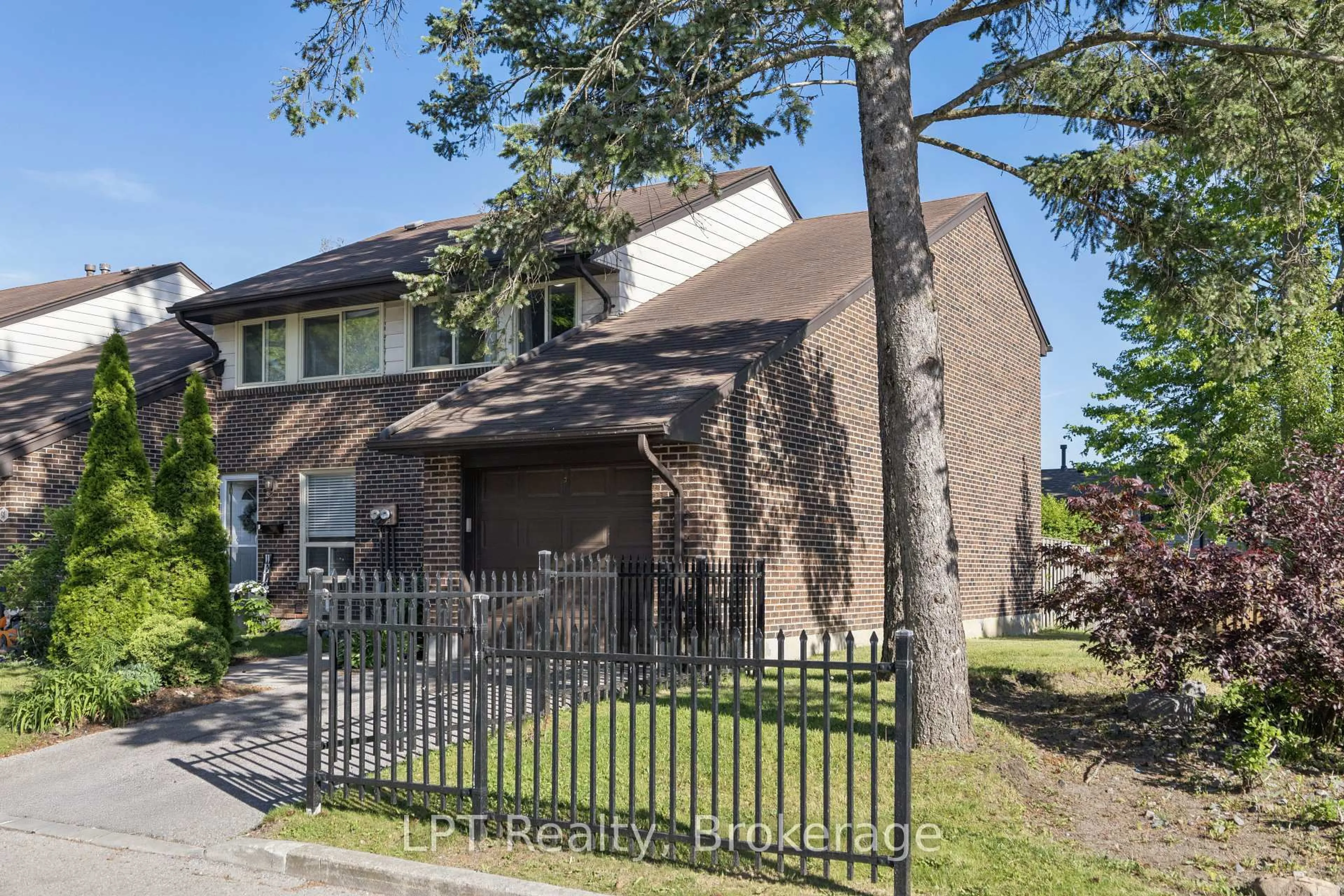 Home with brick exterior material, street for 155 Glovers Rd #62, Oshawa Ontario L1G 7A4