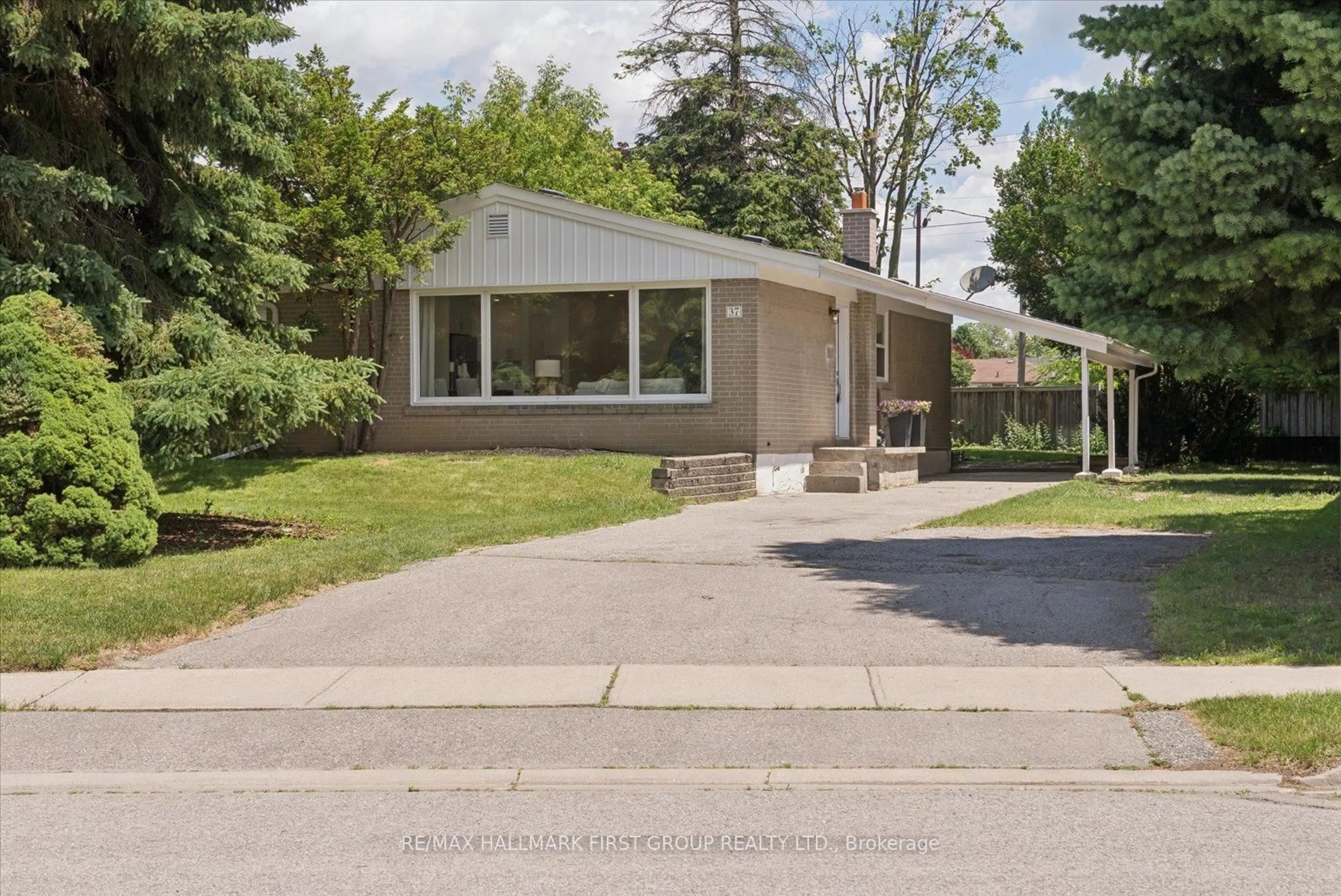 Unknown for 37 Hiley Ave, Ajax Ontario L1S 6H4