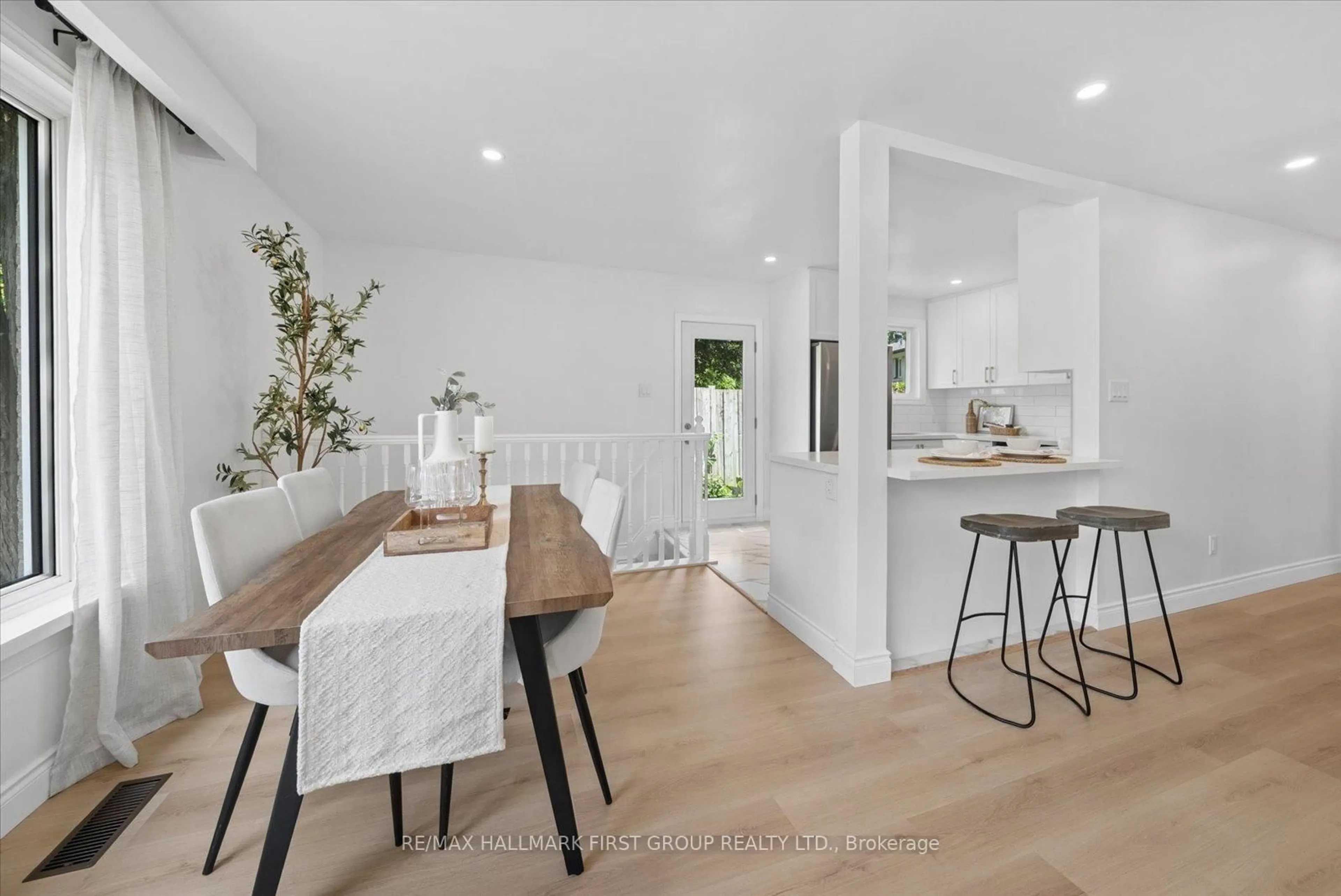 Open concept kitchen, unknown for 37 Hiley Ave, Ajax Ontario L1S 6H4