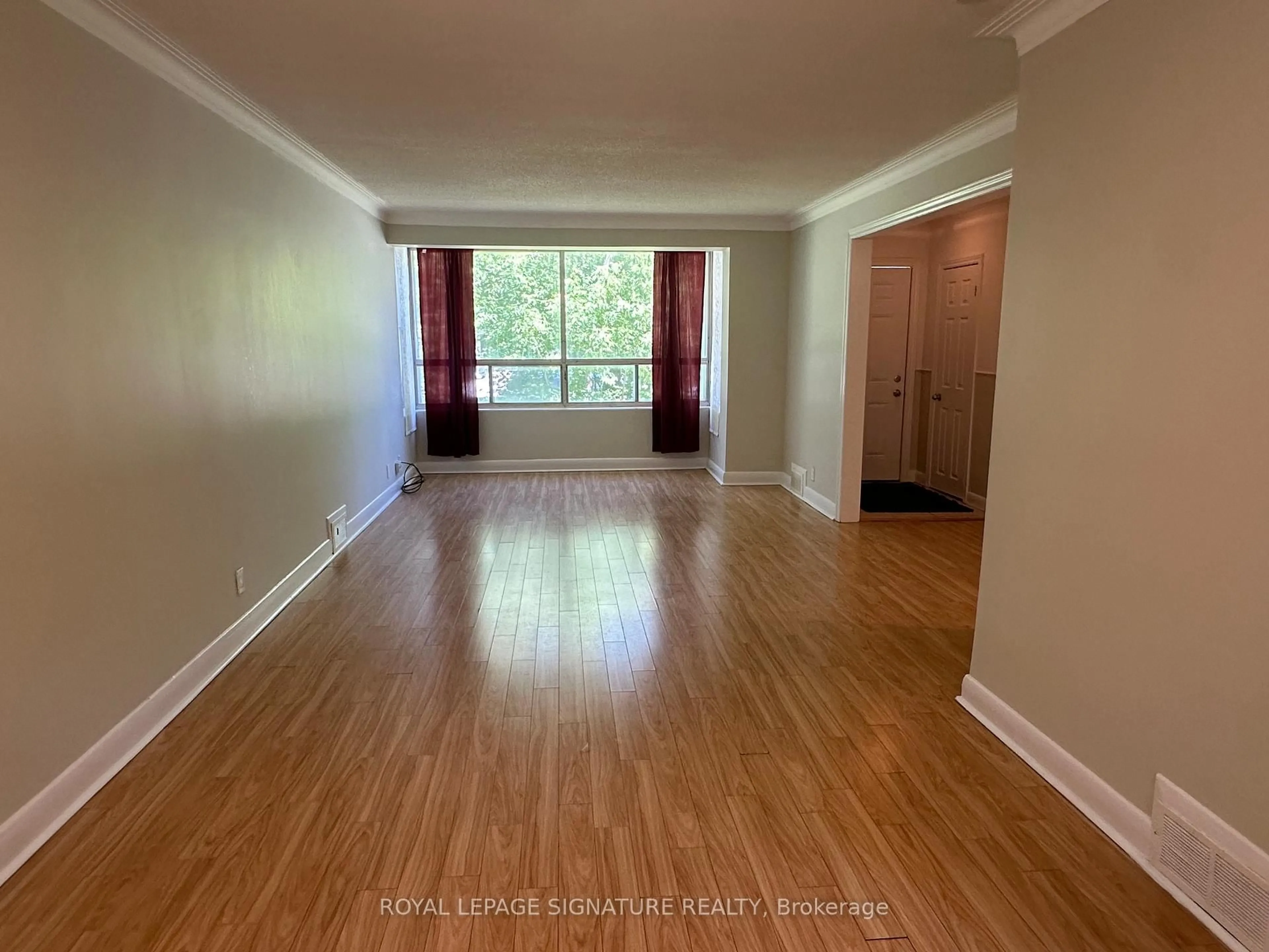 A pic of a room for 21 Marilyn Ave, Toronto Ontario M1S 1B9