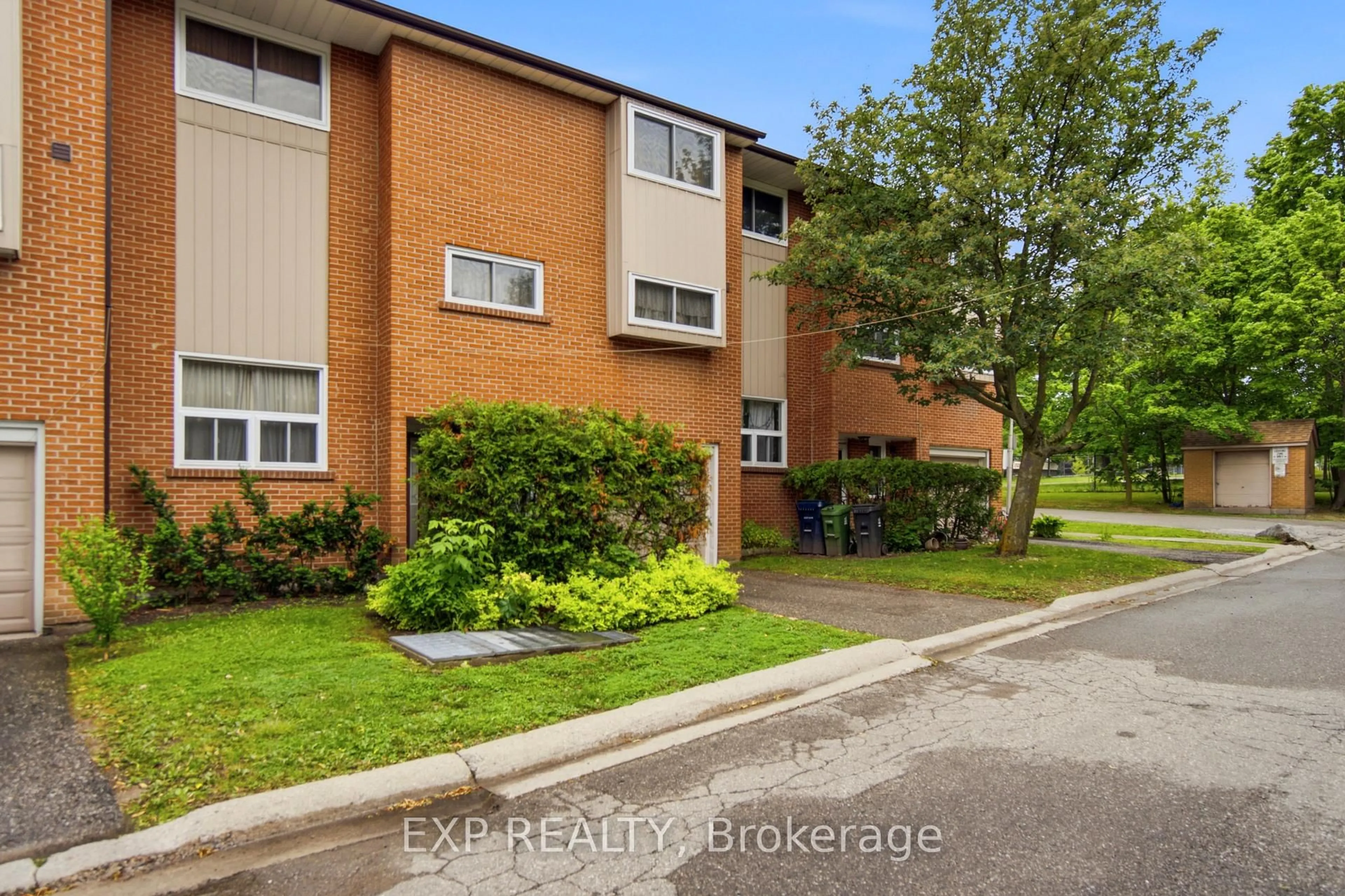 A pic from outside/outdoor area/front of a property/back of a property/a pic from drone, street for 750 Military Tr #3, Toronto Ontario M1E 4P7