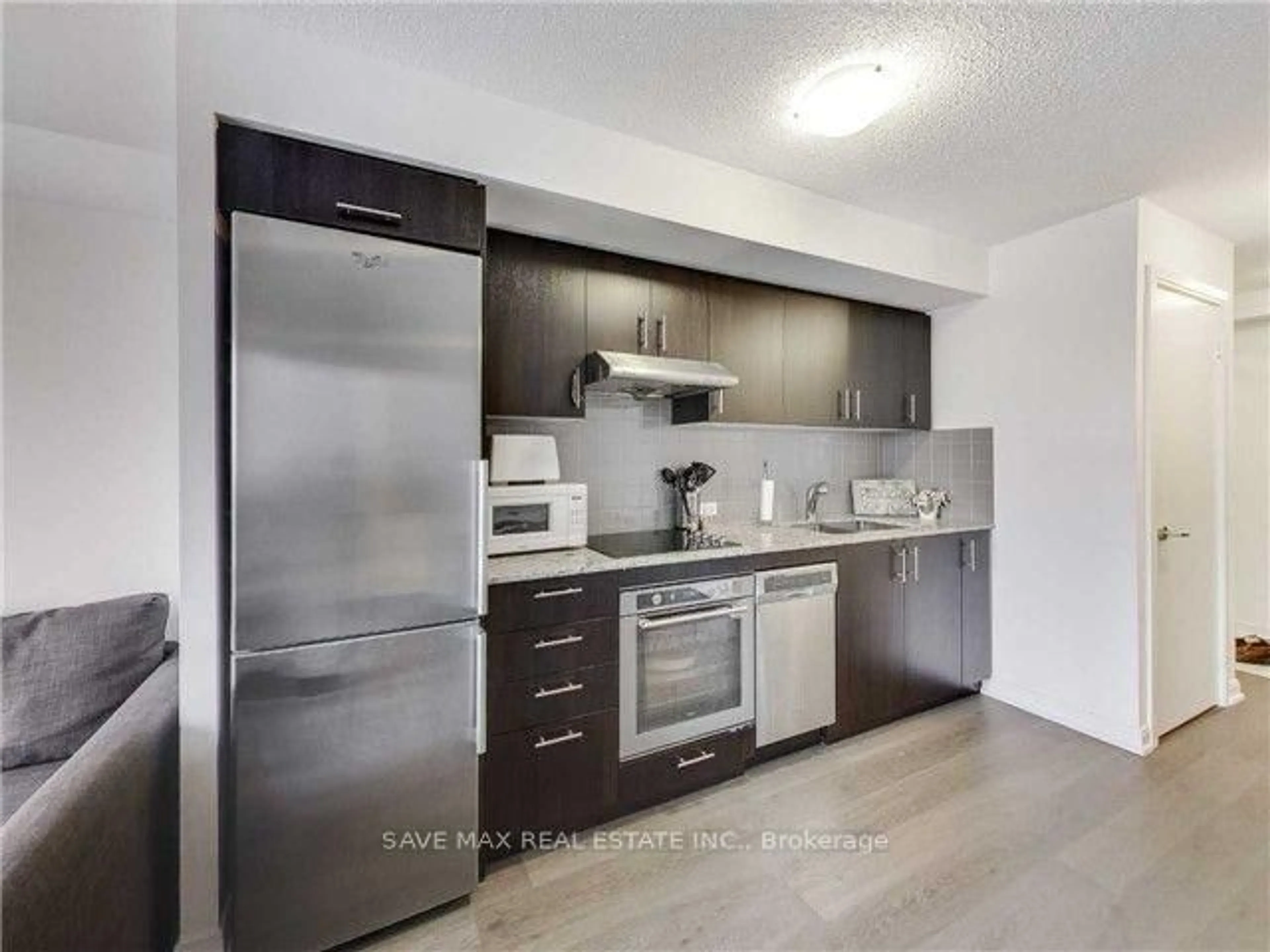 Standard kitchen, unknown for 255 Village Green #1909, Toronto Ontario M1S 0L3
