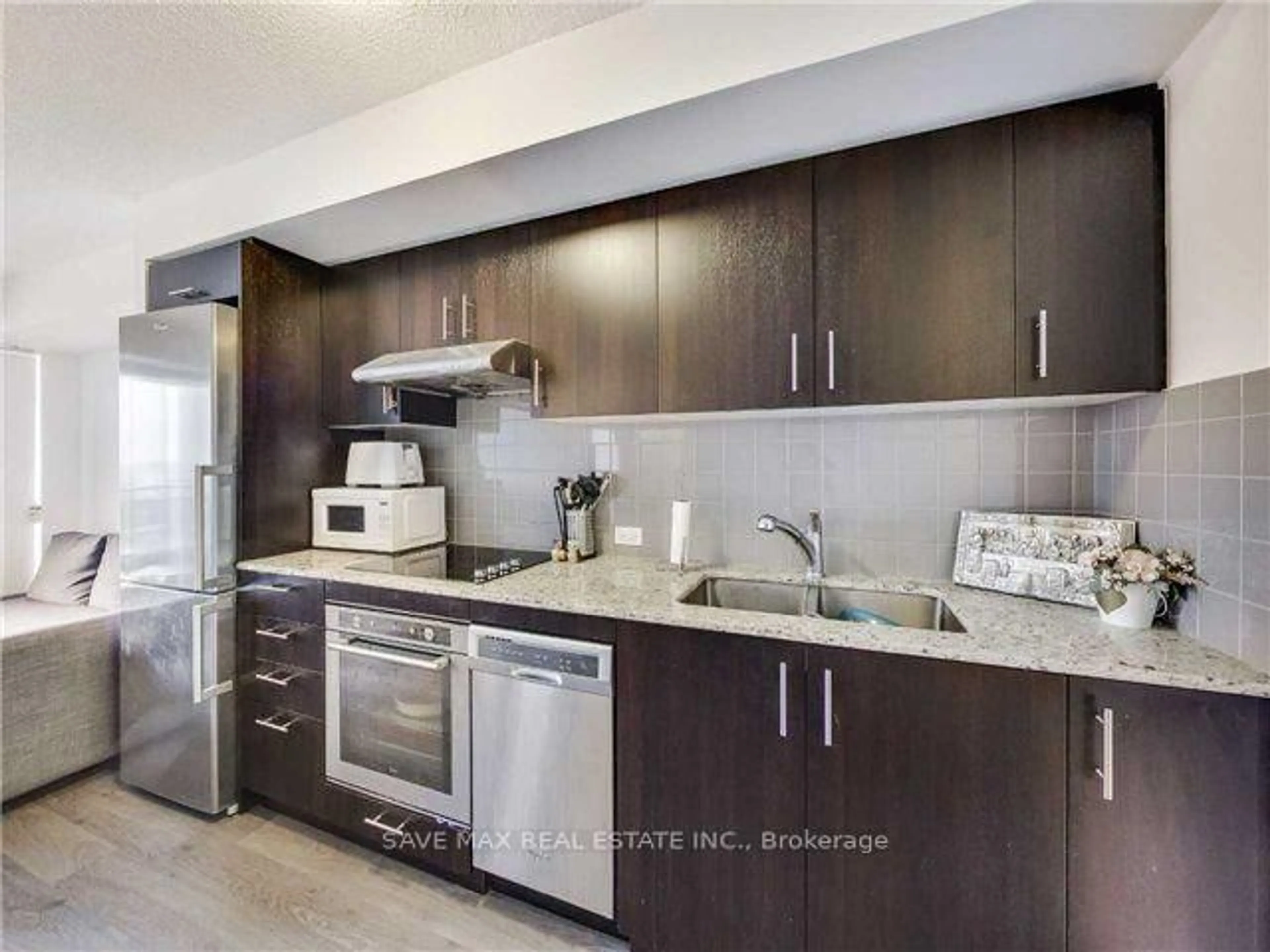 Unknown for 255 Village Green #1909, Toronto Ontario M1S 0L3