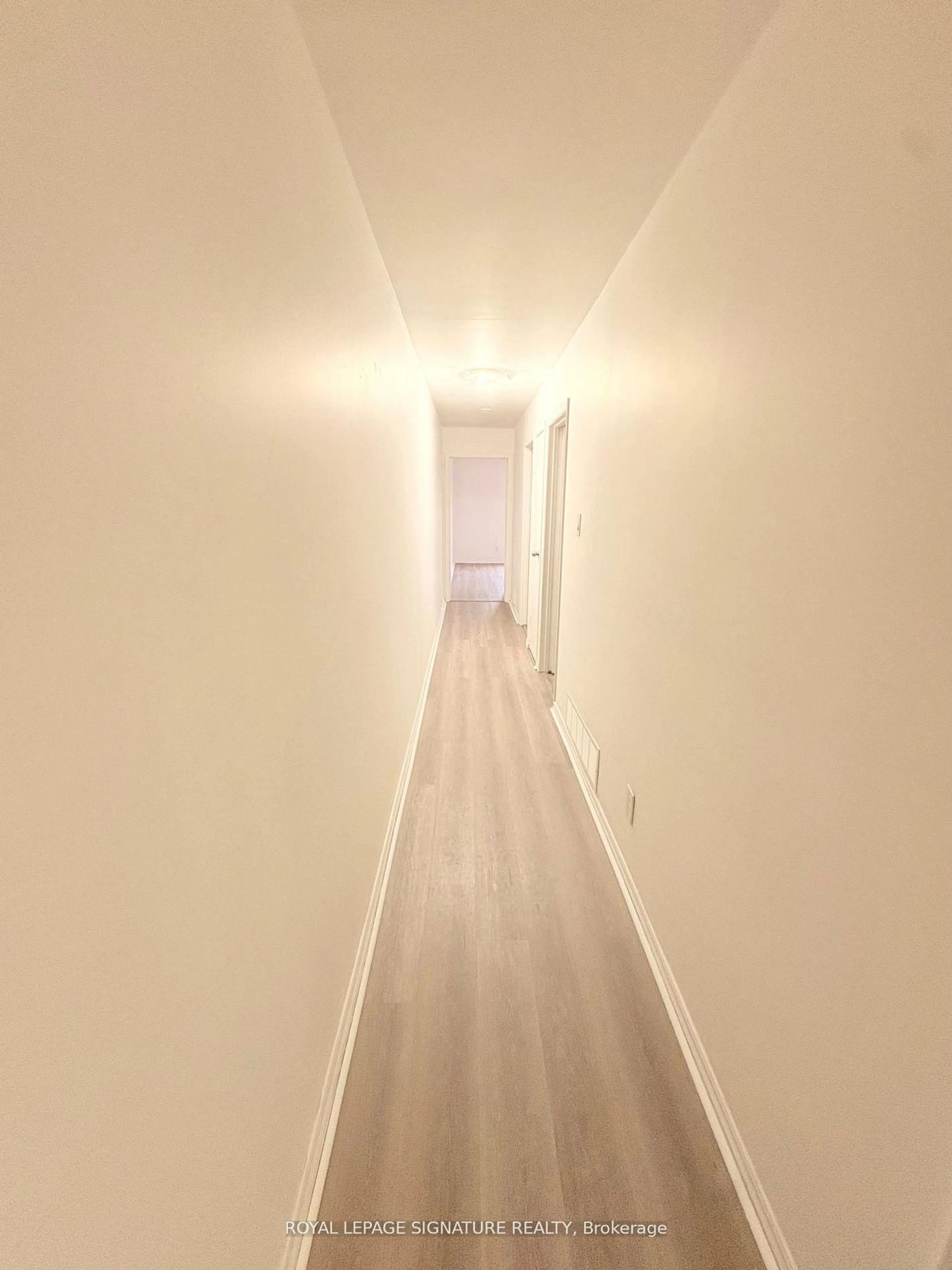 A pic of a room for 237 Pickering St, Toronto Ontario M4E 3J9