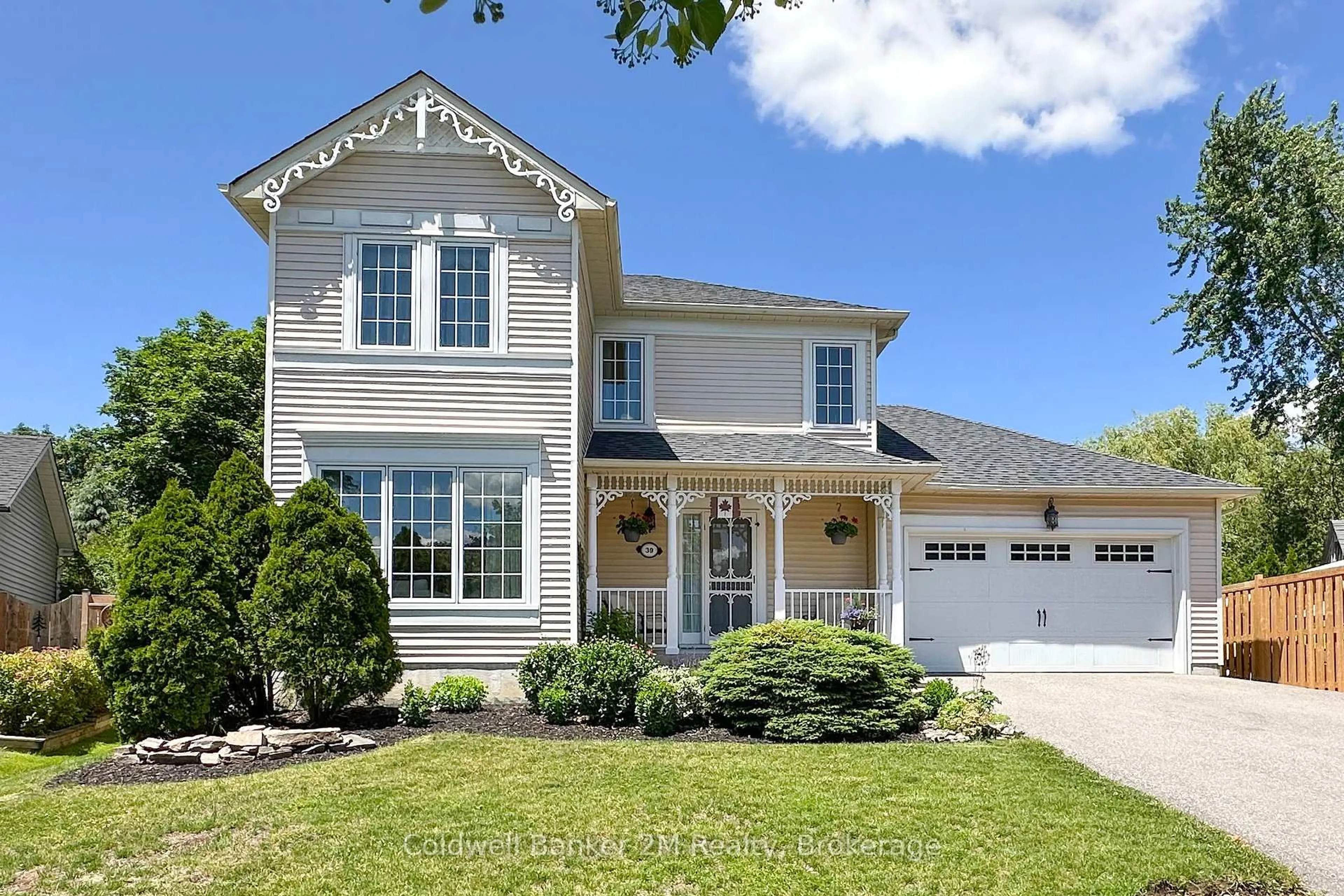 Home with brick exterior material, street for 39 Poplar Park Cres, Scugog Ontario L9L 1E3