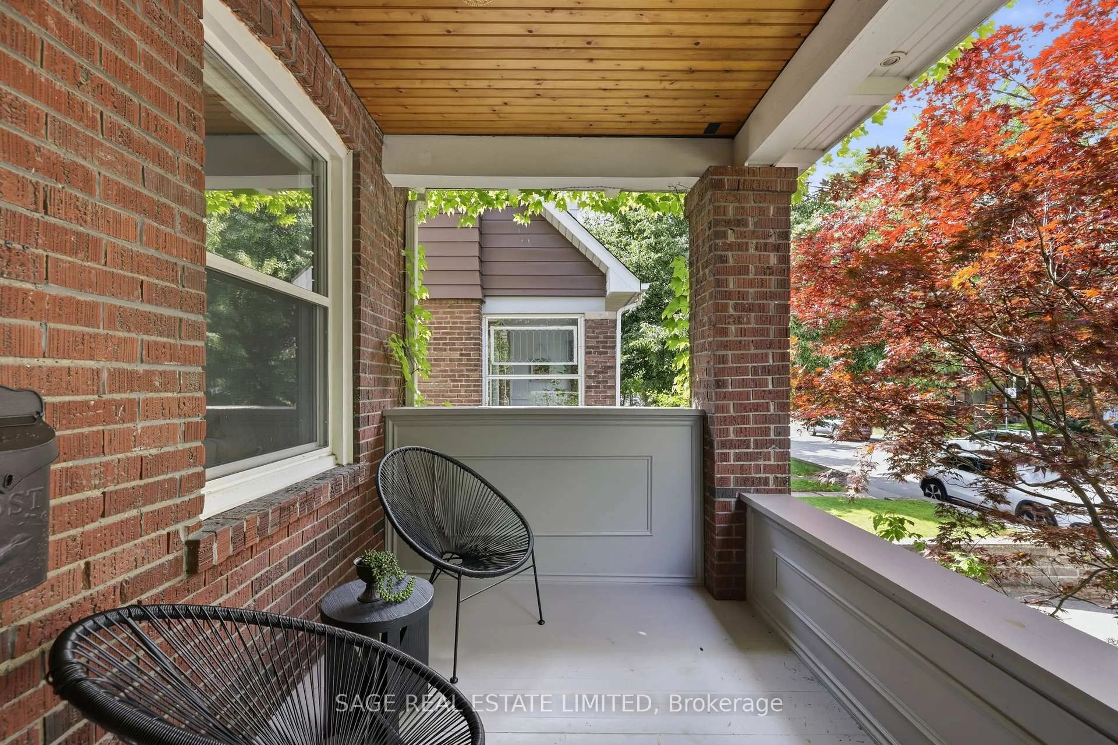 Patio, street for 25 Lawlor Ave, Toronto Ontario M4E 3L8