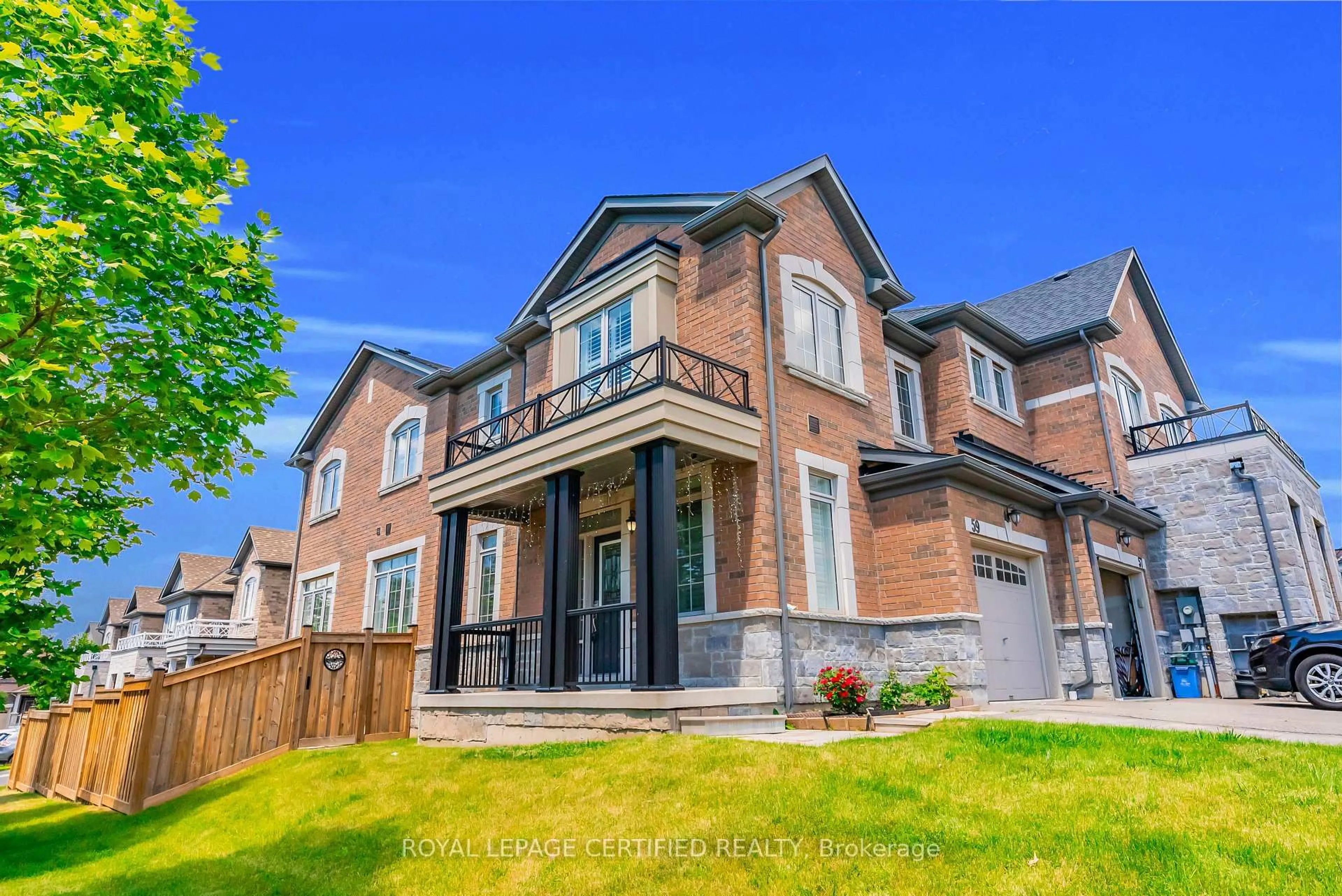 Home with brick exterior material, street for 59 Rimrock Cres, Whitby Ontario L1N 0E5