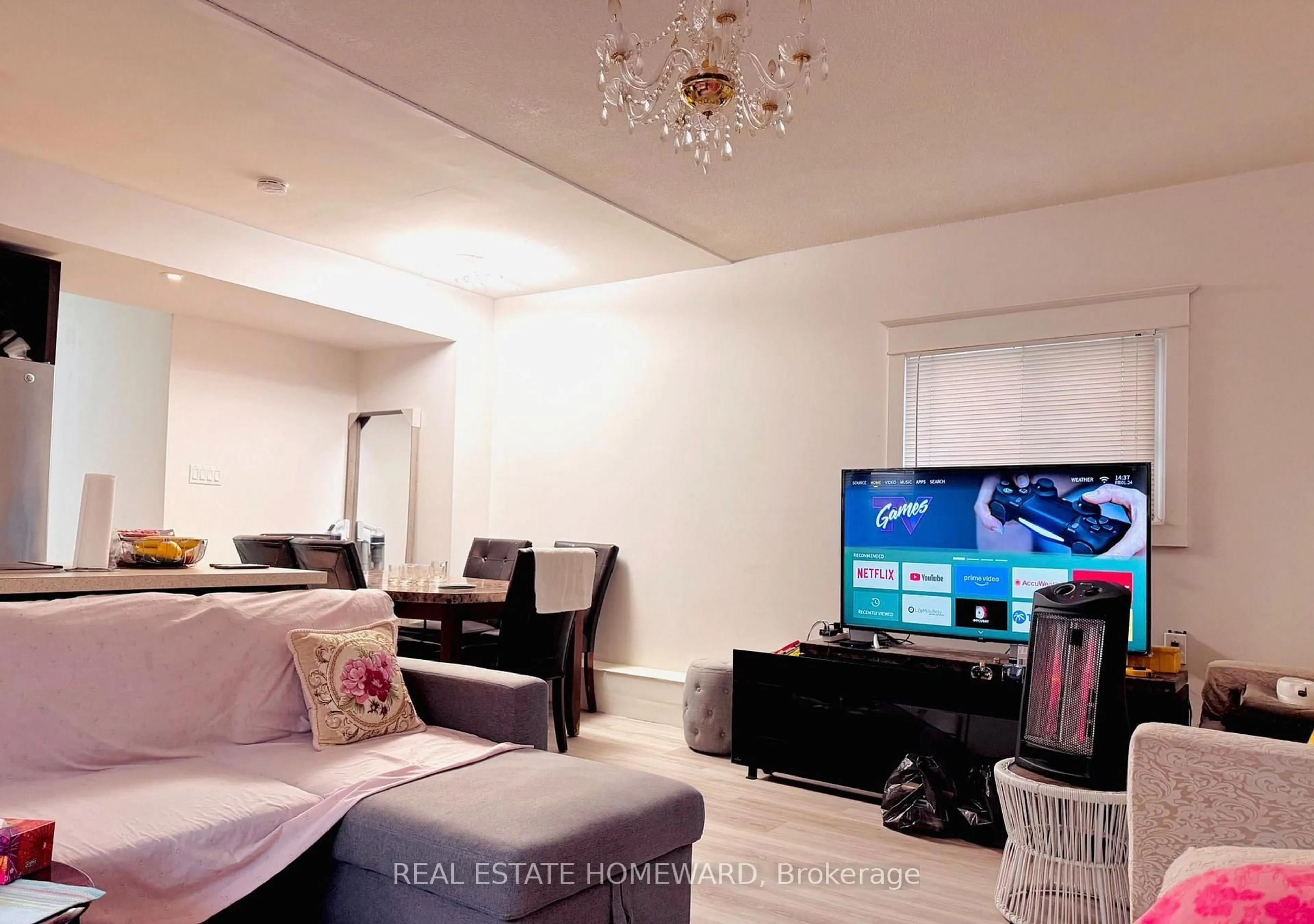 A pic of a room for 41 Patterson Ave, Toronto Ontario M1L 3Y1