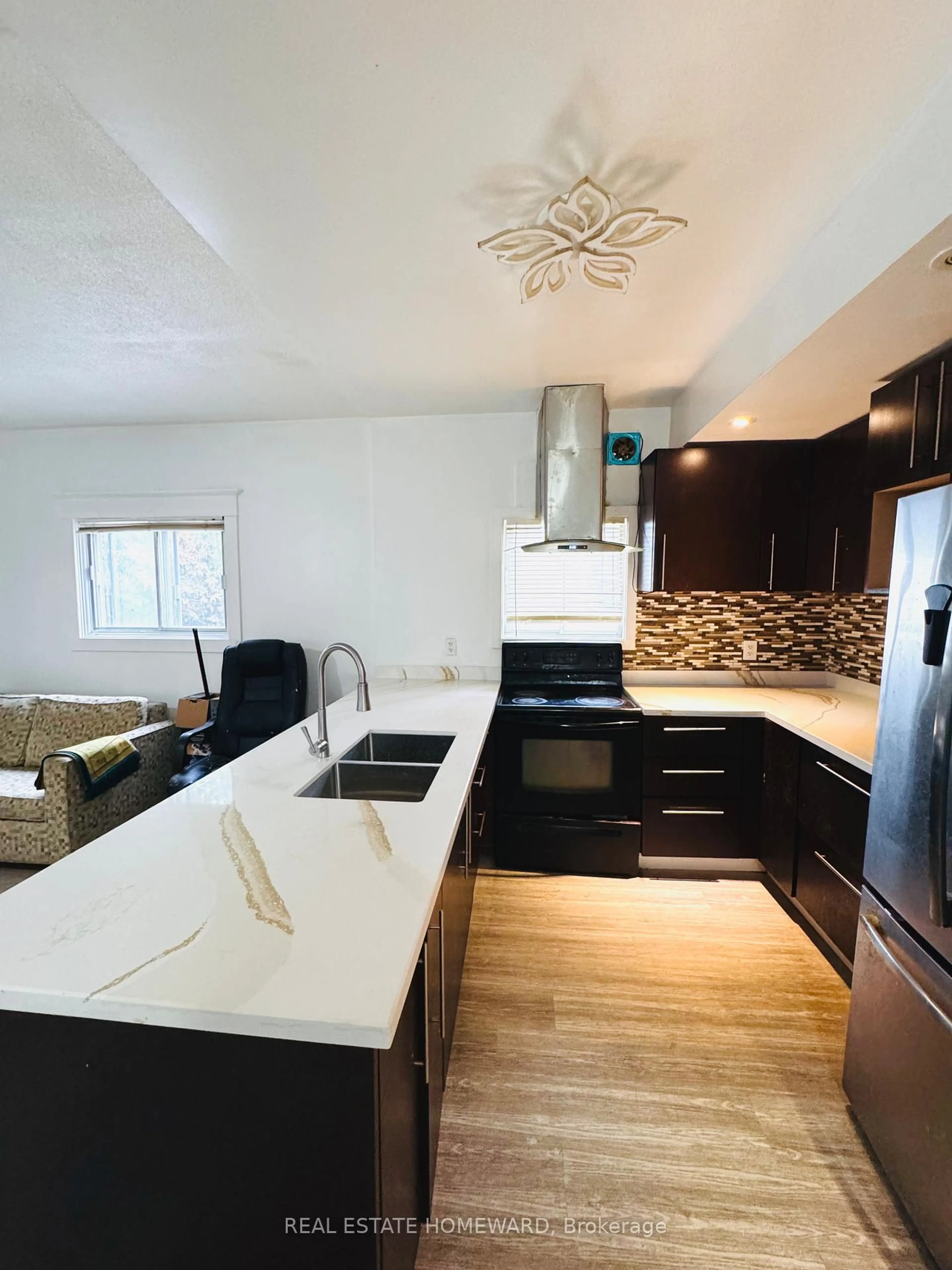 Open concept kitchen, unknown for 41 Patterson Ave, Toronto Ontario M1L 3Y1