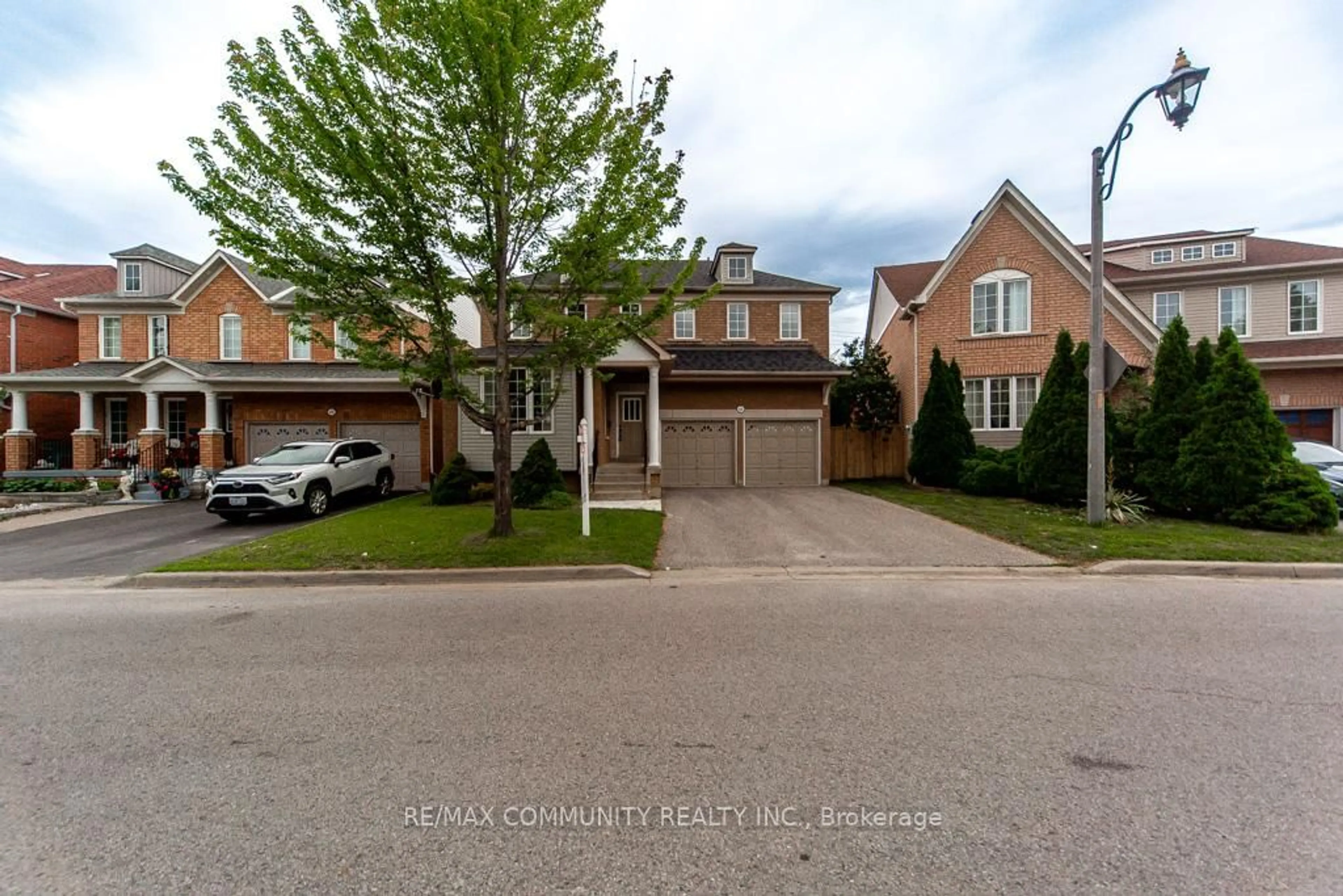 Home with brick exterior material, street for 44 Haskell Ave, Ajax Ontario L1T 4Y8