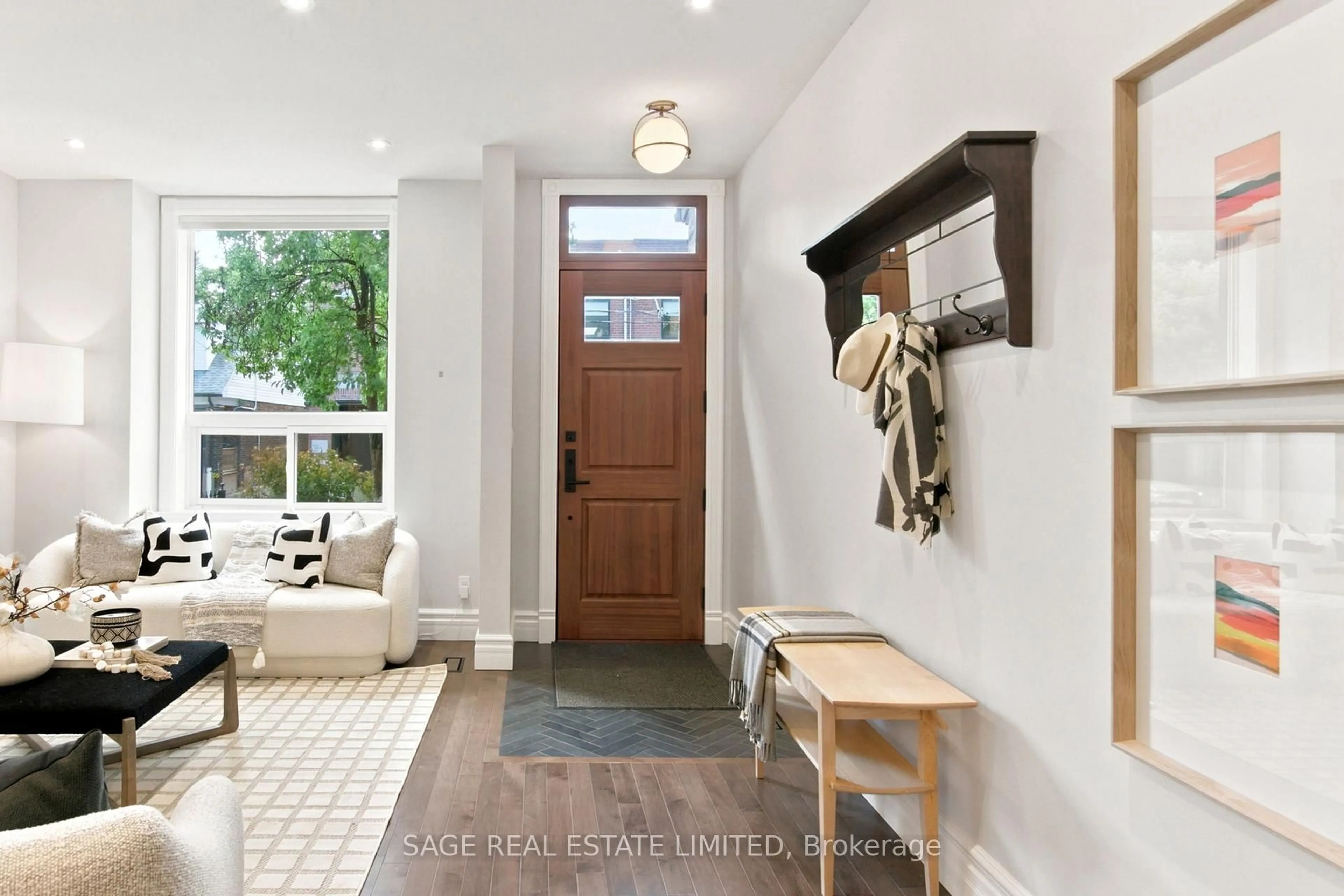 Indoor entryway for 237 Logan Ave, Toronto Ontario M4M 2N2