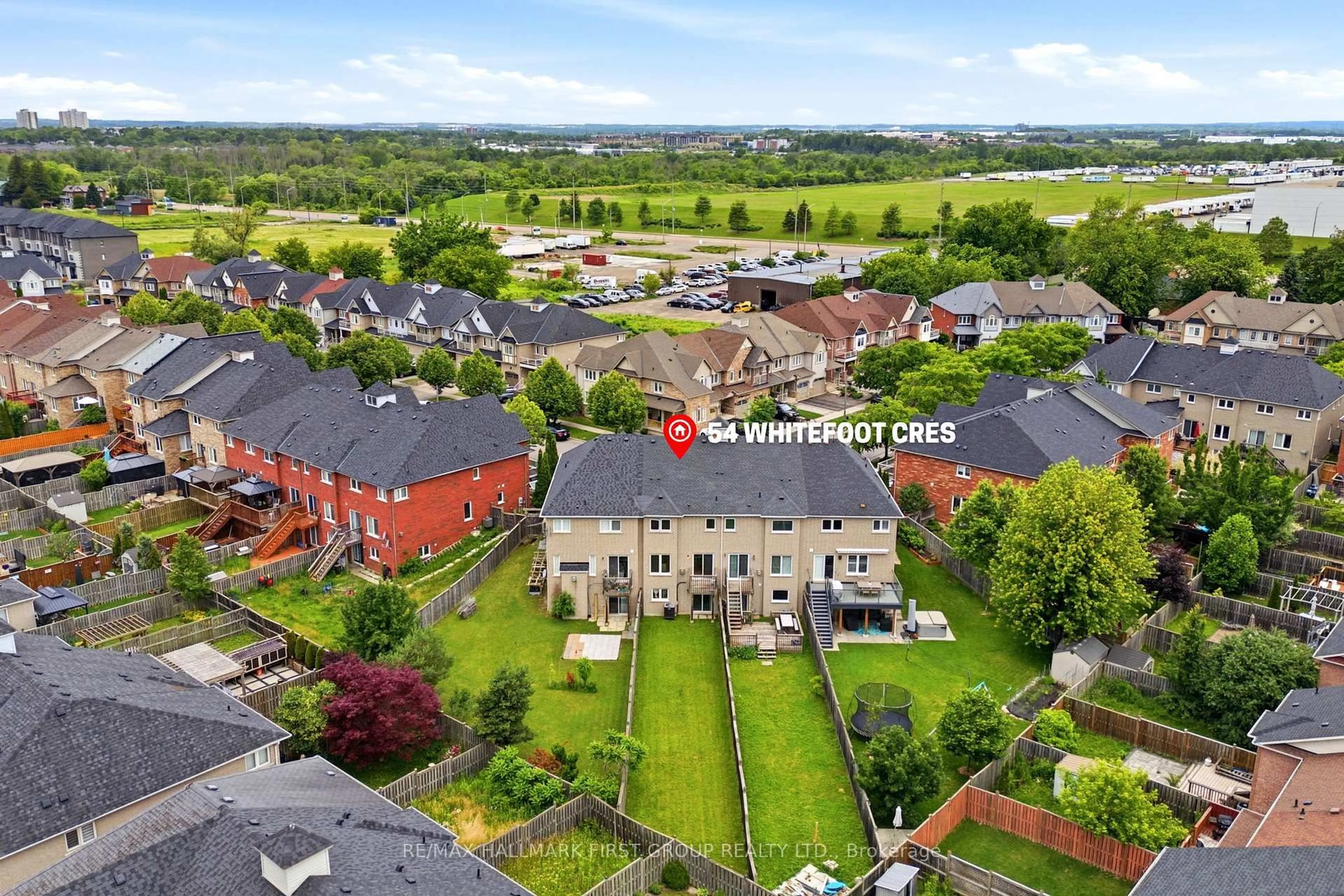 A pic from outside/outdoor area/front of a property/back of a property/a pic from drone, unknown for 54 Whitefoot Cres, Ajax Ontario L1Z 2E2