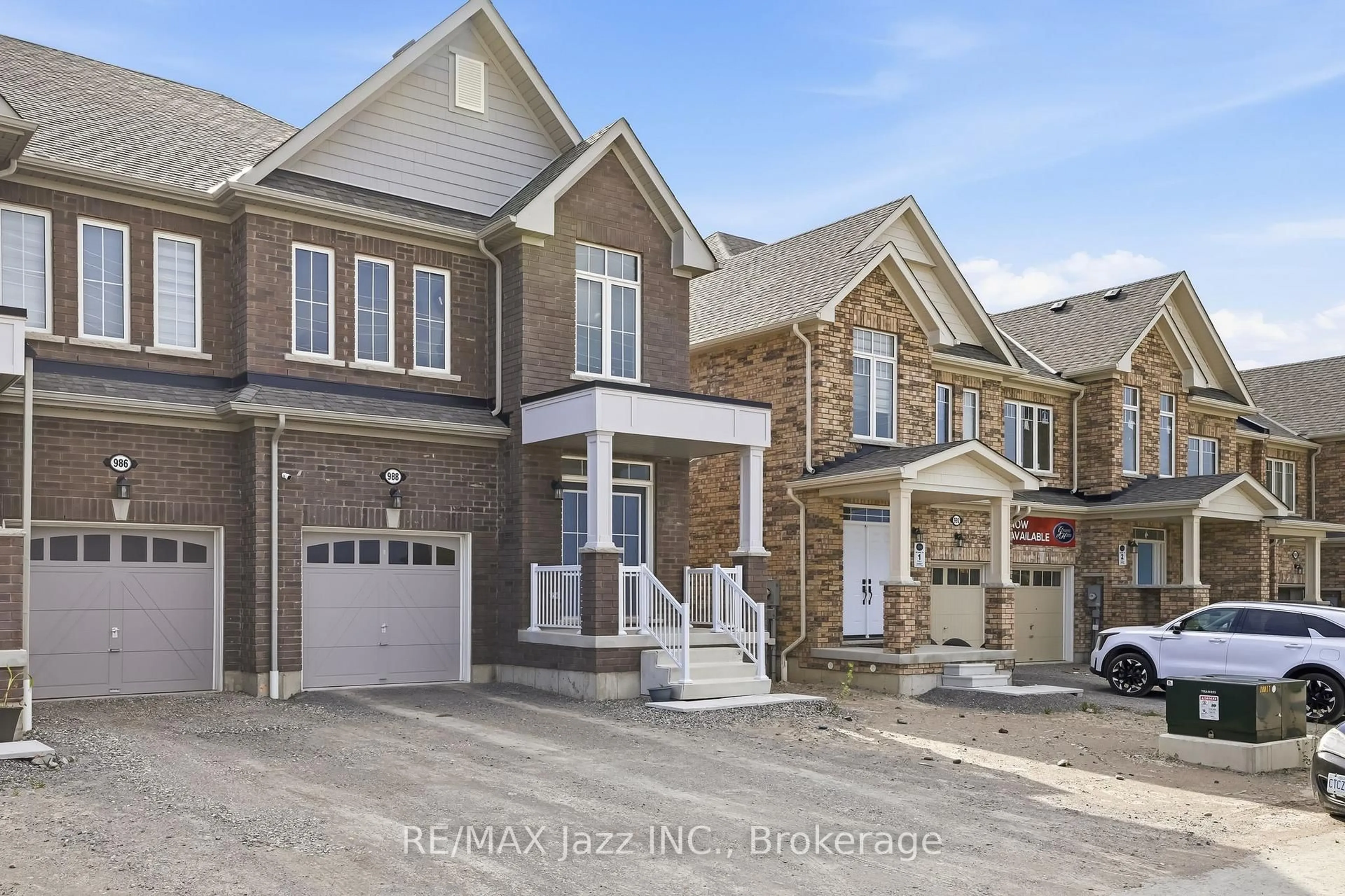 Home with brick exterior material, street for 988 Matthew Murray Cres, Oshawa Ontario L1K 3G5