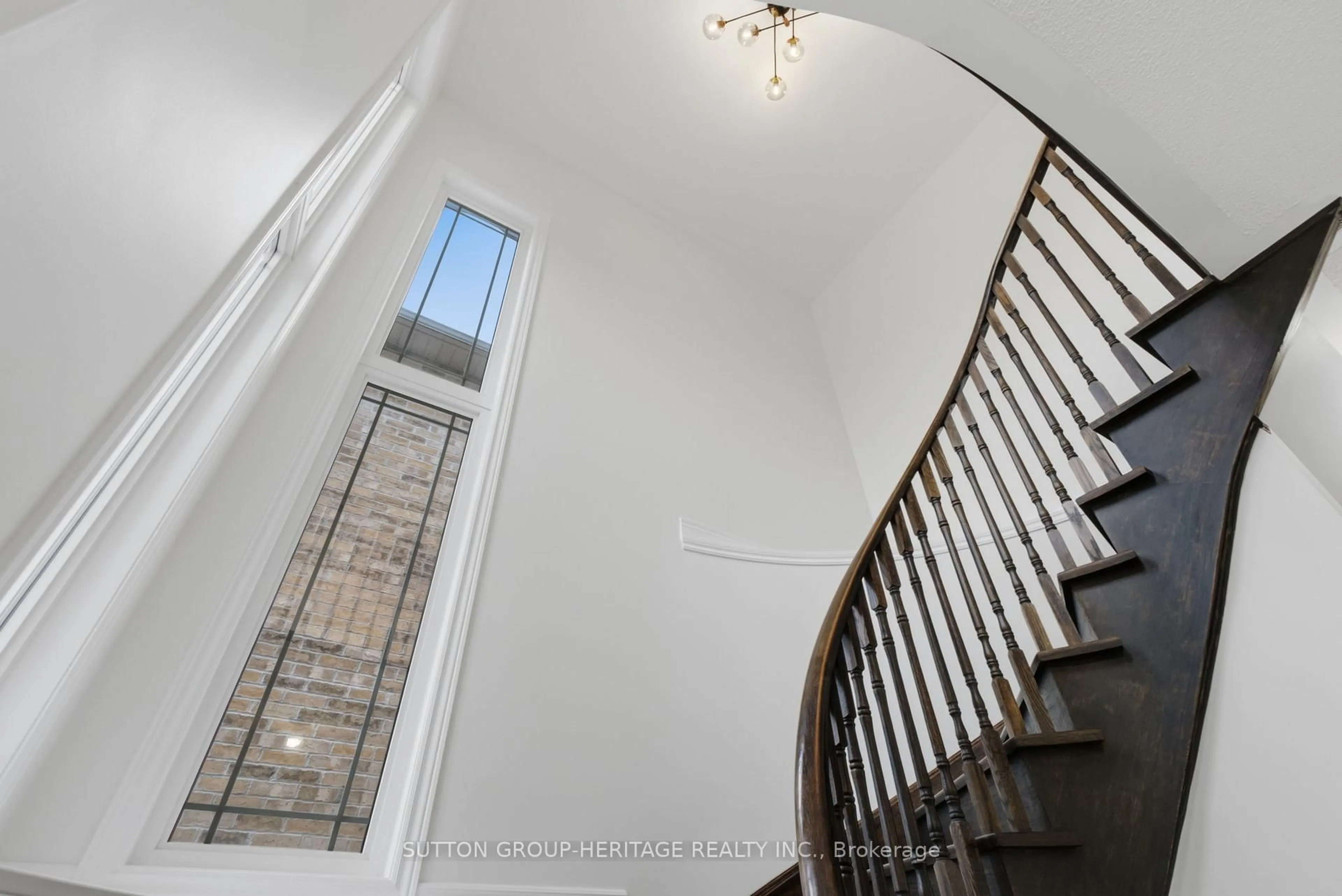 Stairs for 25 Brider Cres, Ajax Ontario L1Z 0M3