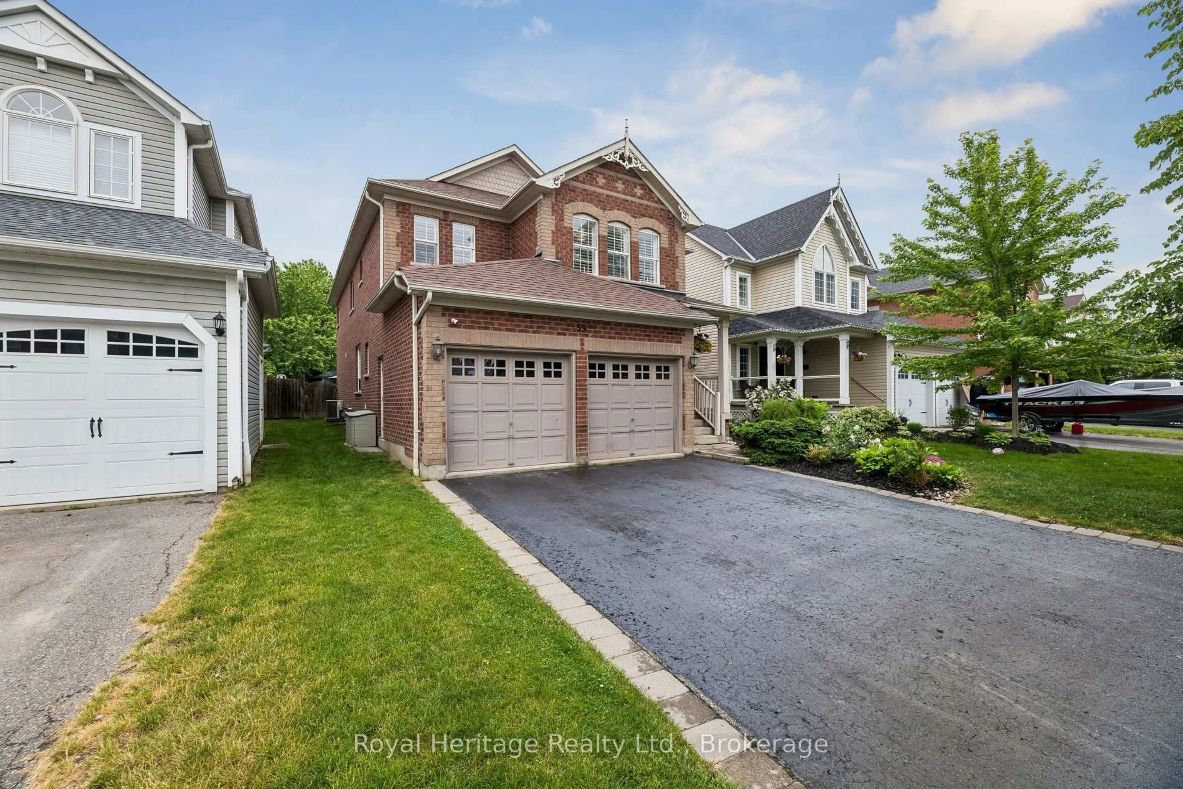 Home with brick exterior material, street for 59 Bayberry Crt, Whitby Ontario L1M 2L2