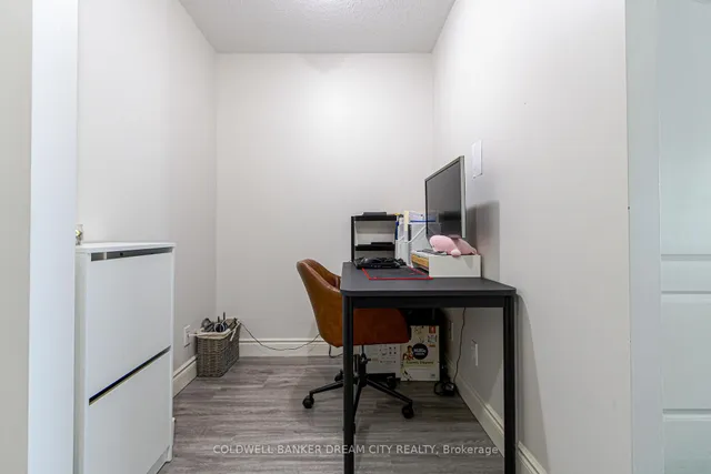 60 Town Centre Crt #1106, Toronto 3