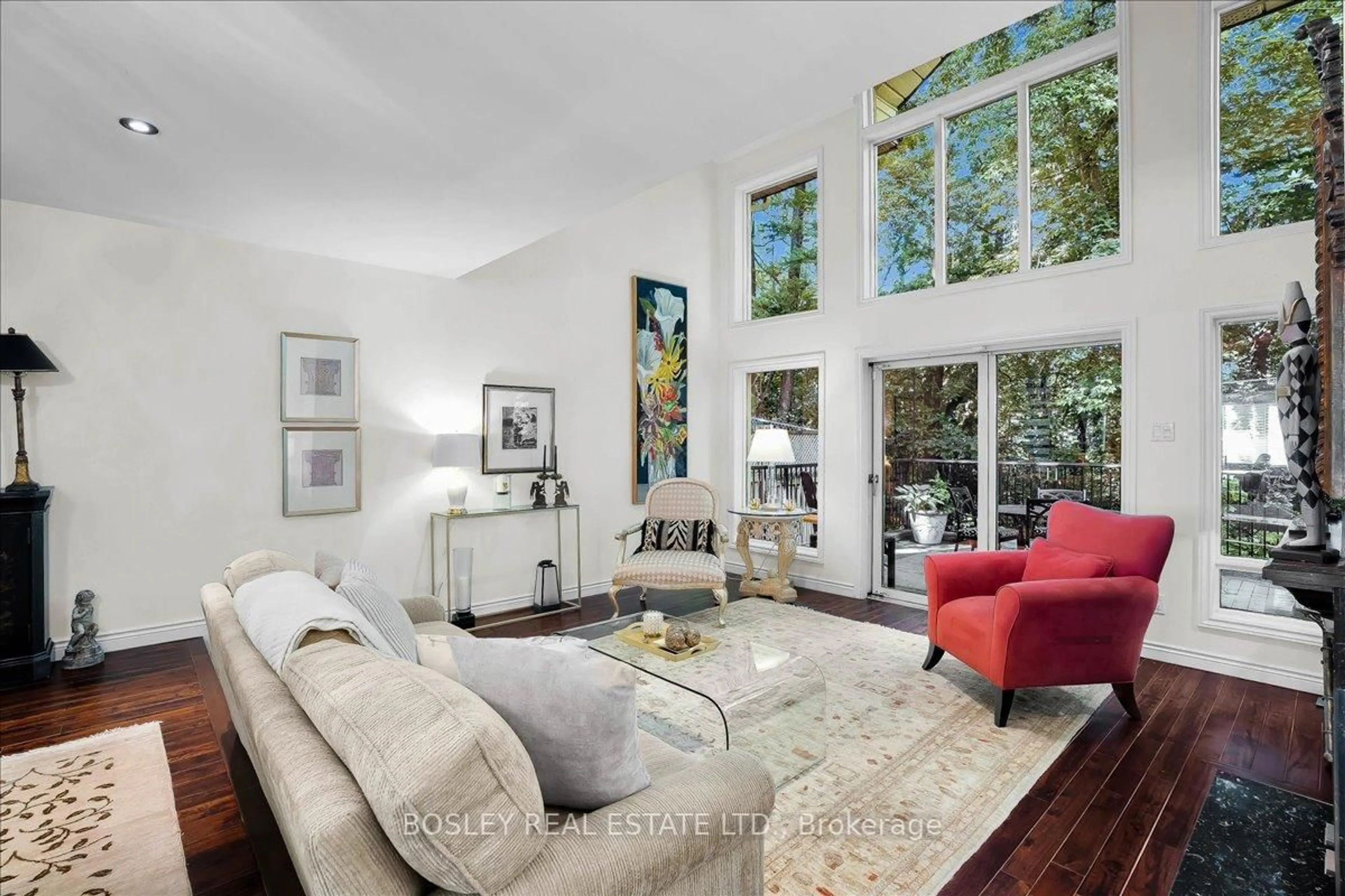 Living room with furniture, unknown for 18 Doncrest Rd ##11, Toronto Ontario M4K 1R8