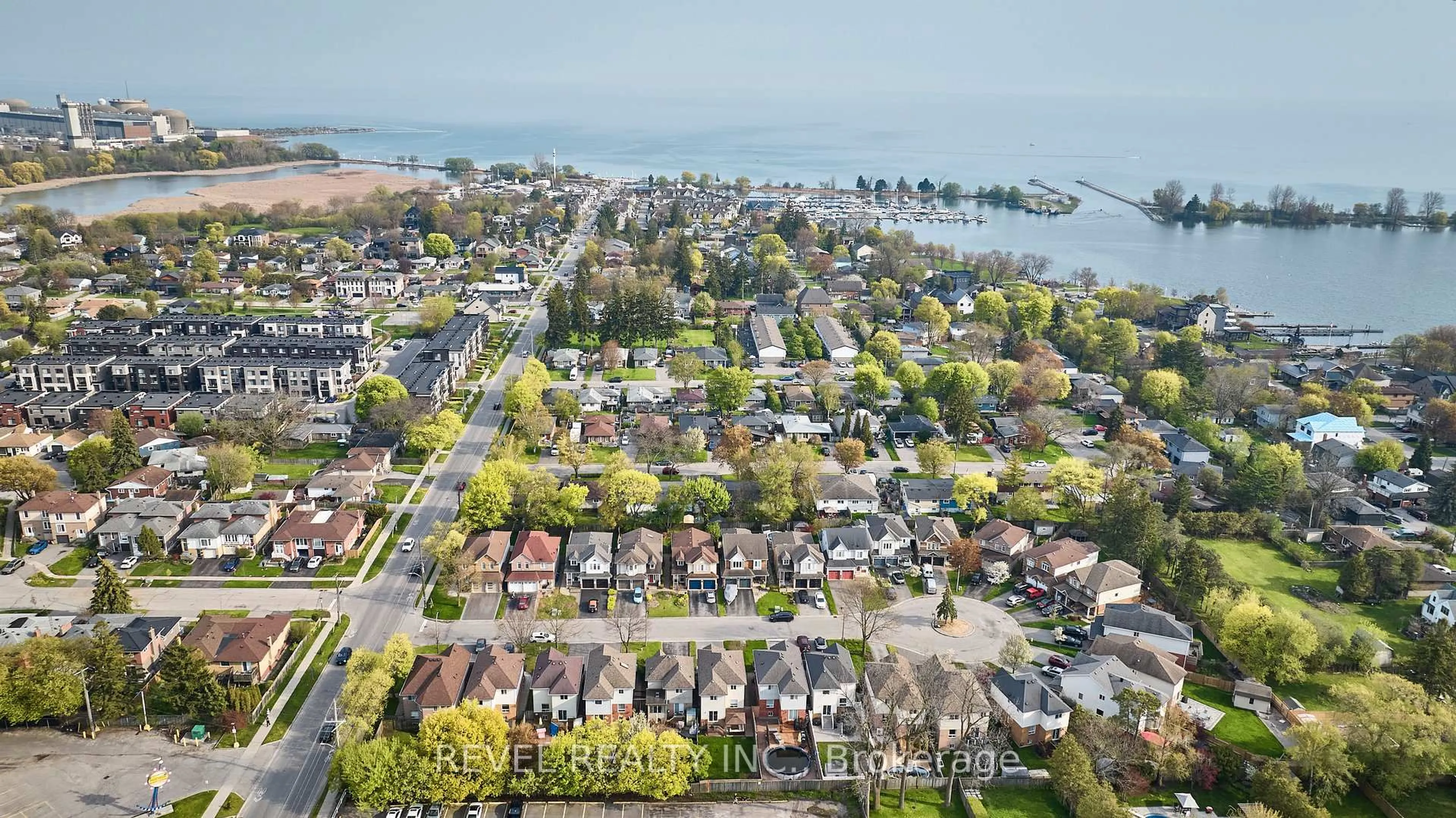 A pic from outside/outdoor area/front of a property/back of a property/a pic from drone, water/lake/river/ocean view for 1218 Monica Cook Pl, Pickering Ontario L1W 4A4
