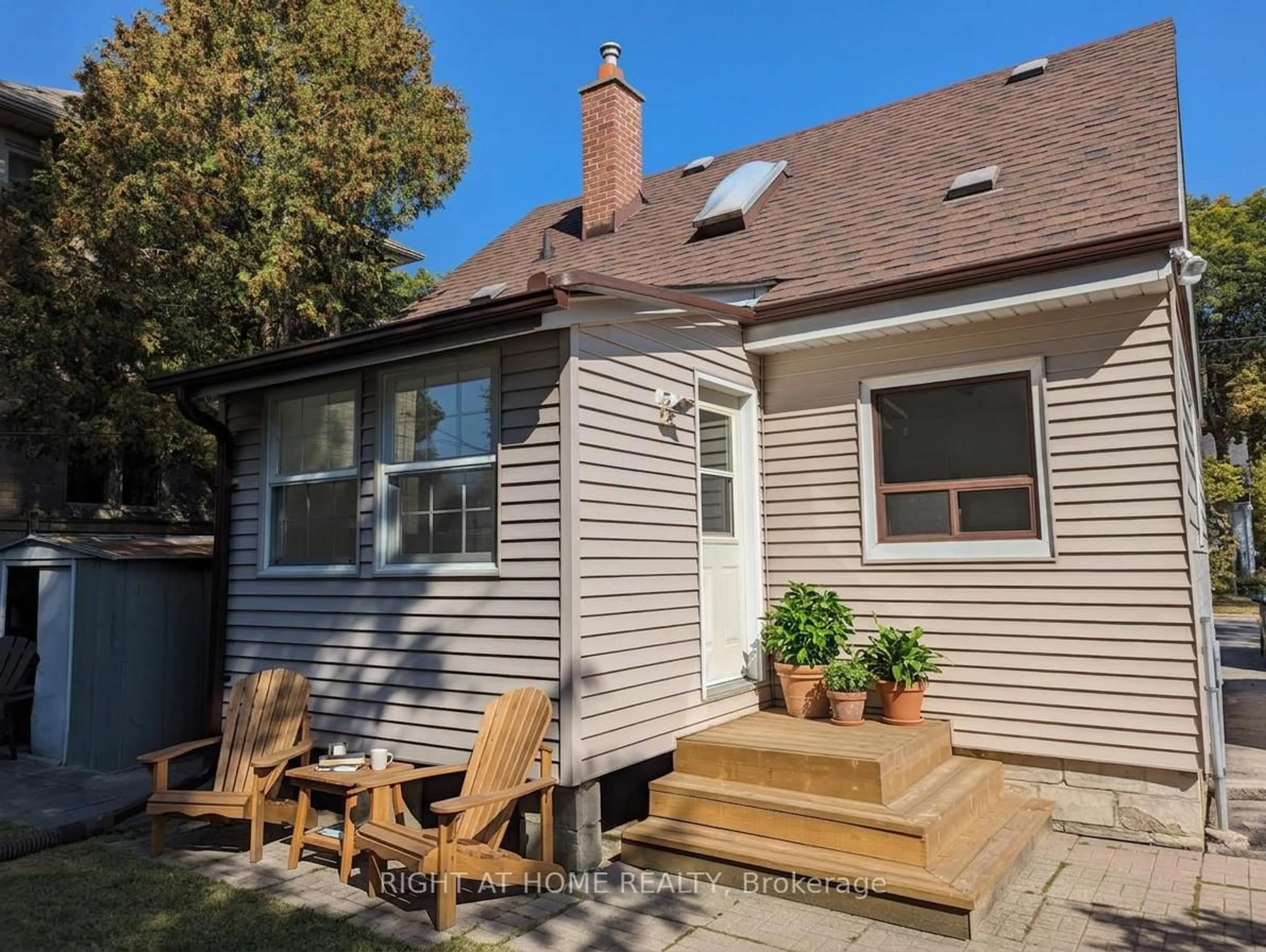 Unknown for 24 Harewood Ave, Toronto Ontario M1M 2R2