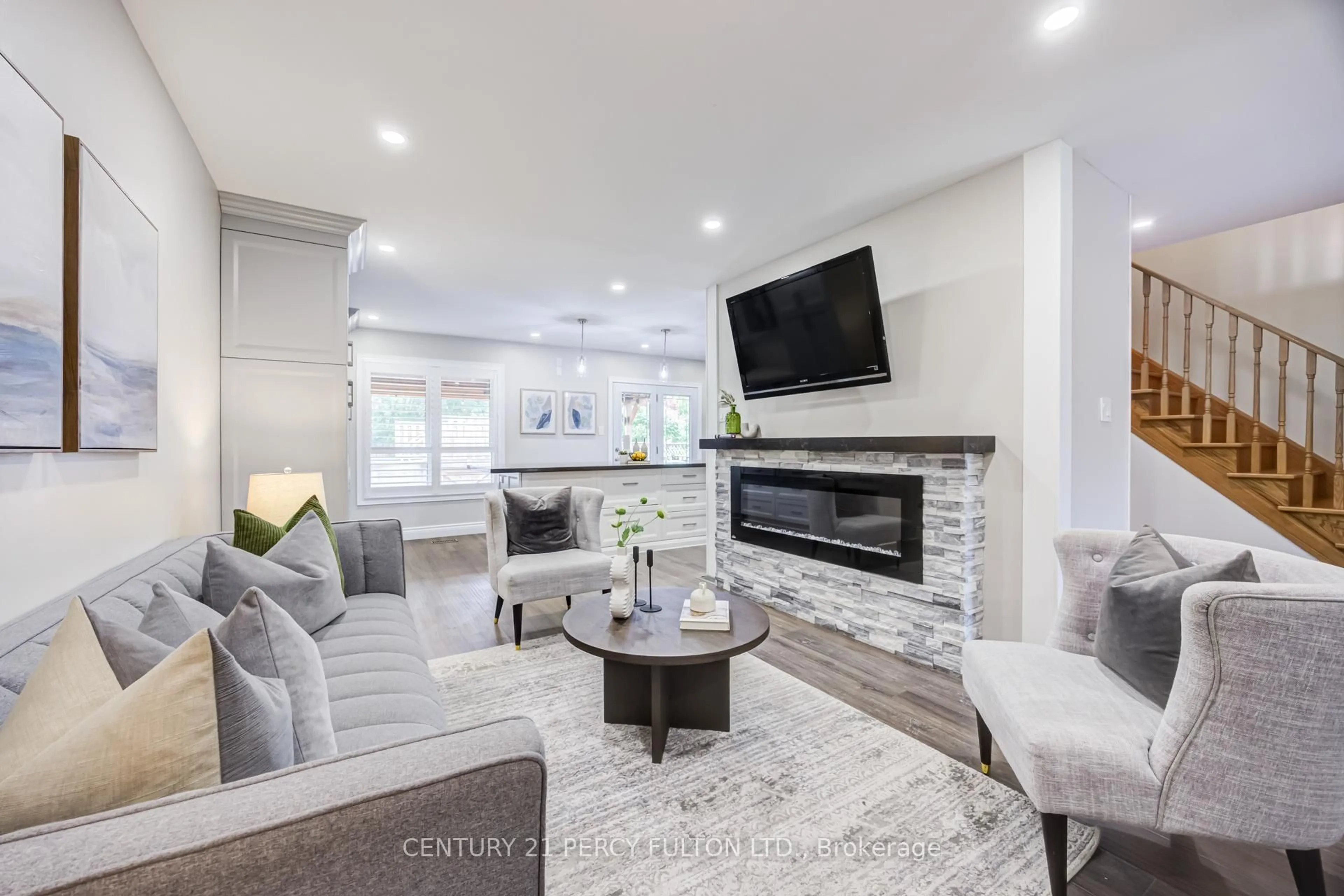Living room with furniture, unknown for 15 Jollow Dr, Clarington Ontario L1C 4V9