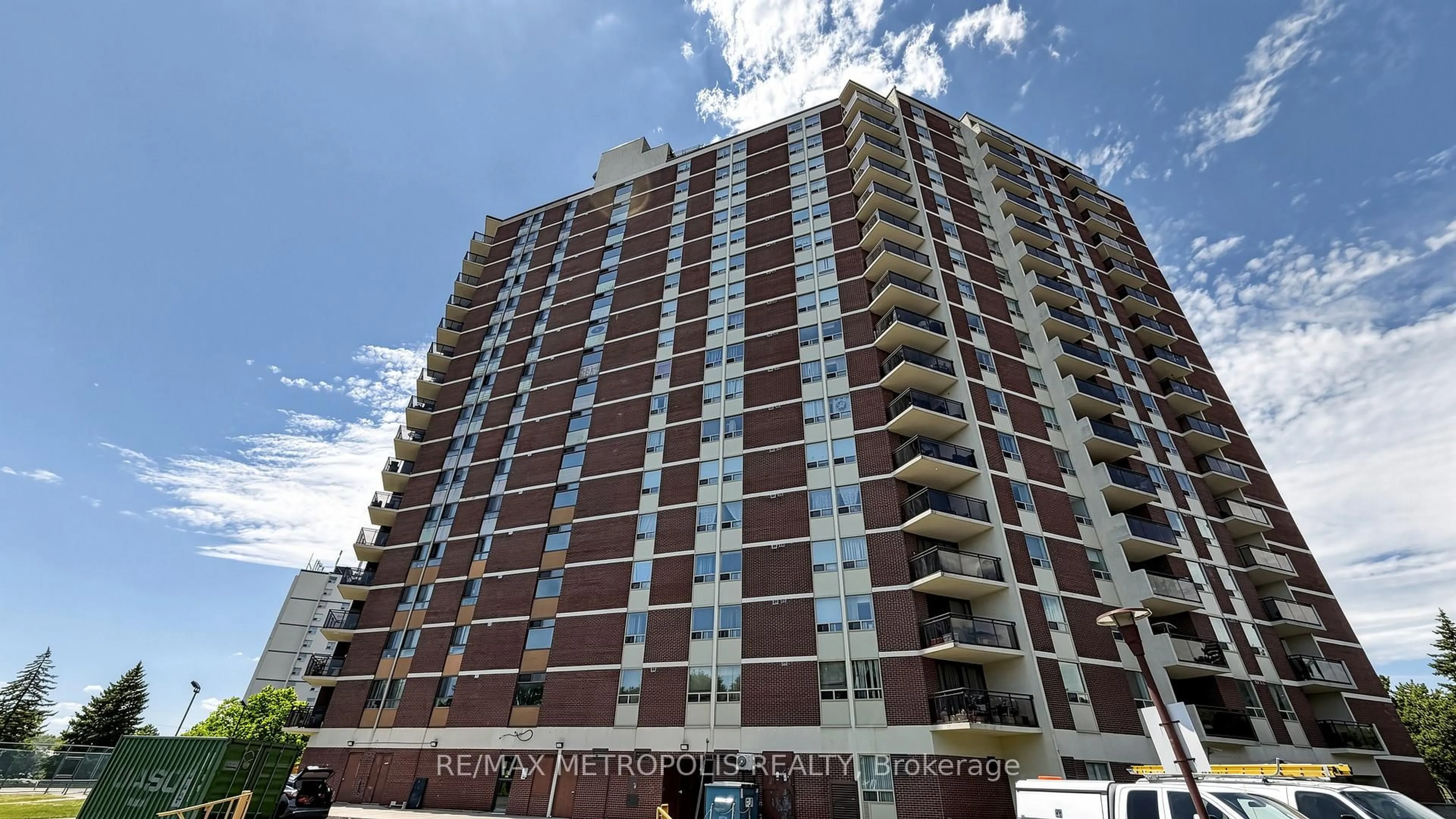 Unknown for 121 Trudelle St #405, Toronto Ontario M1J 3K4