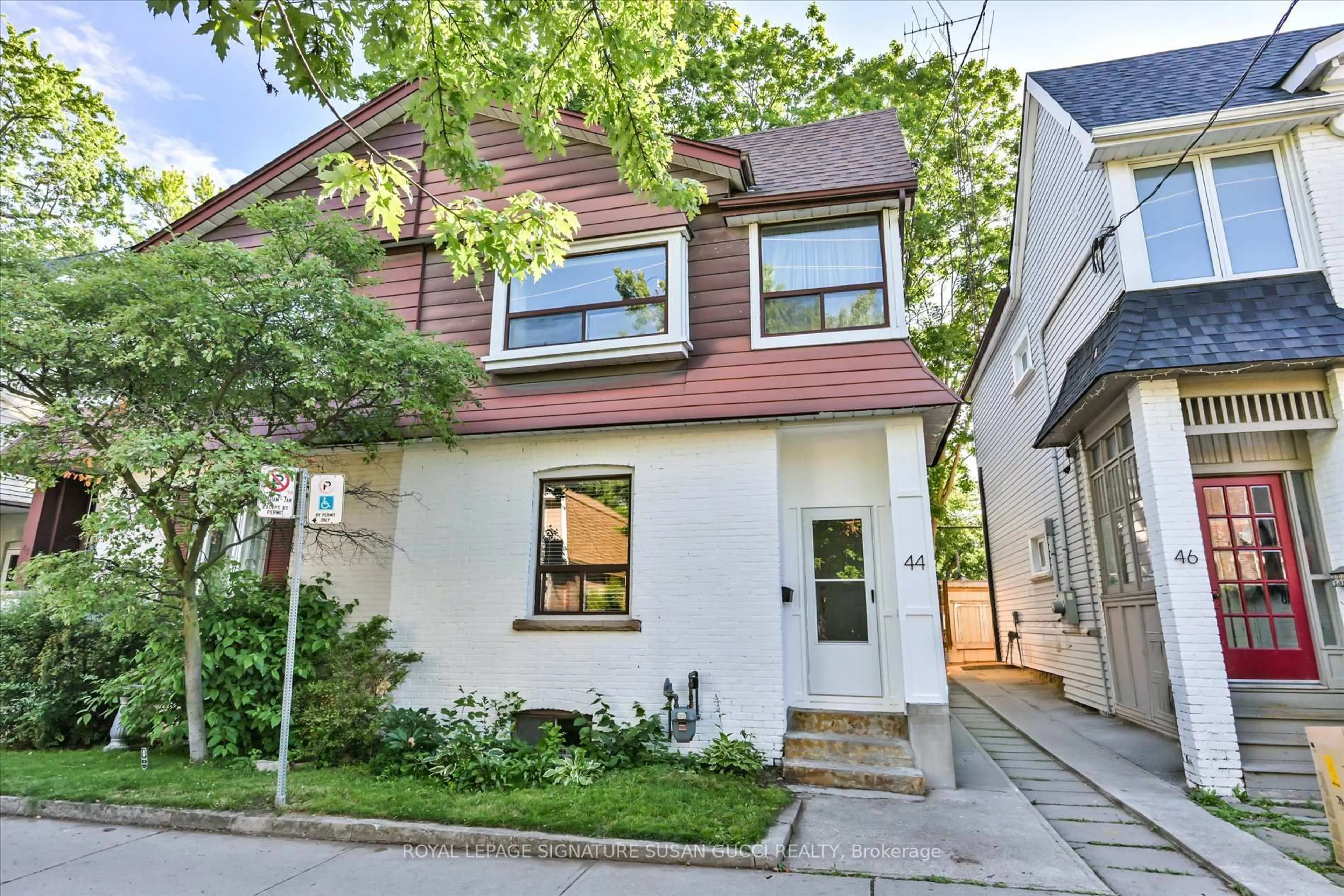 Home with brick exterior material, street for 44 Westlake Ave, Toronto Ontario M4C 4P8