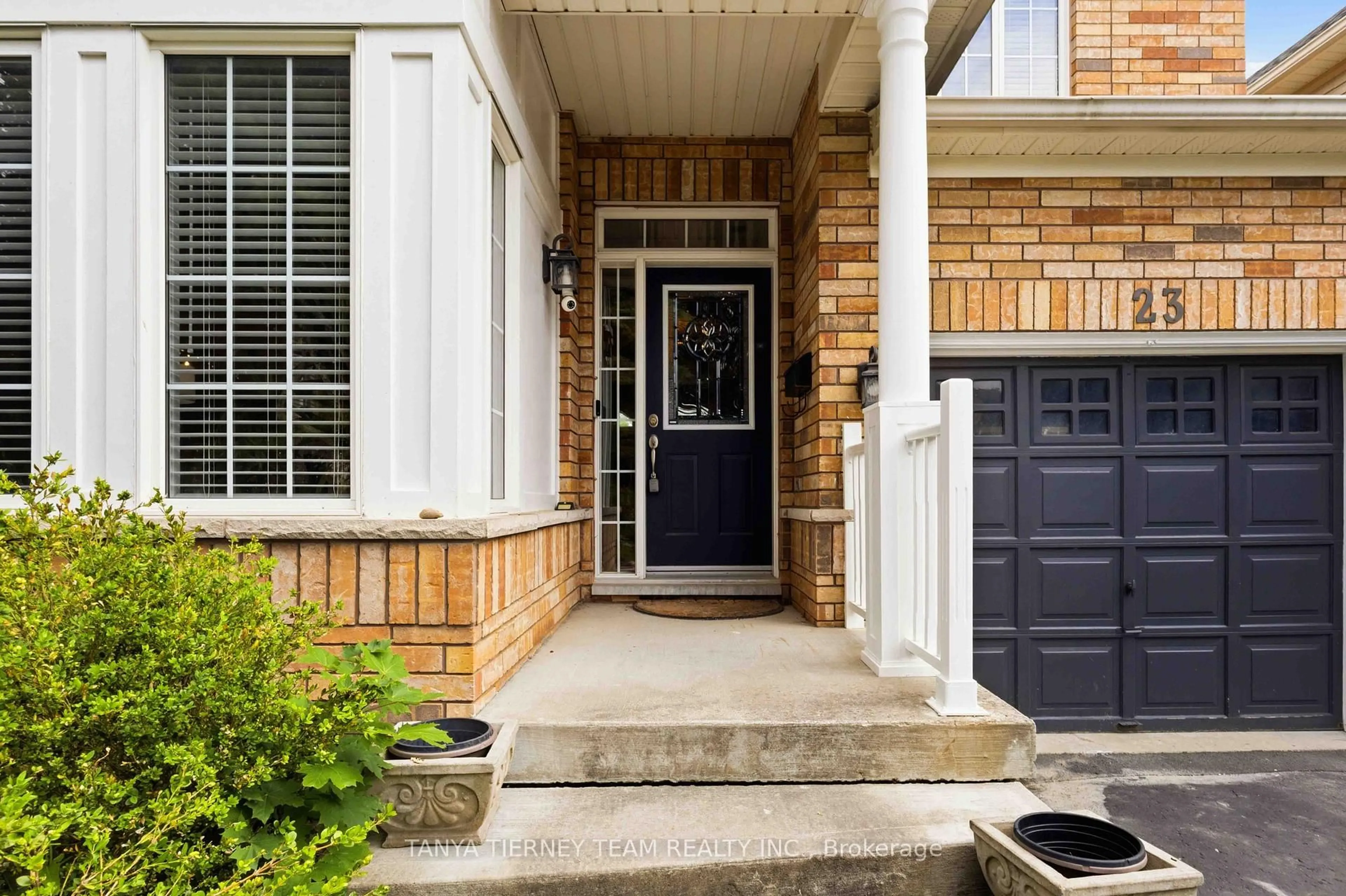 Unknown for 23 Cody Ave, Whitby Ontario L1M 1K7