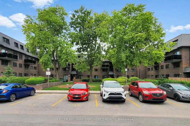 43 Taunton Rd #36, Oshawa 2