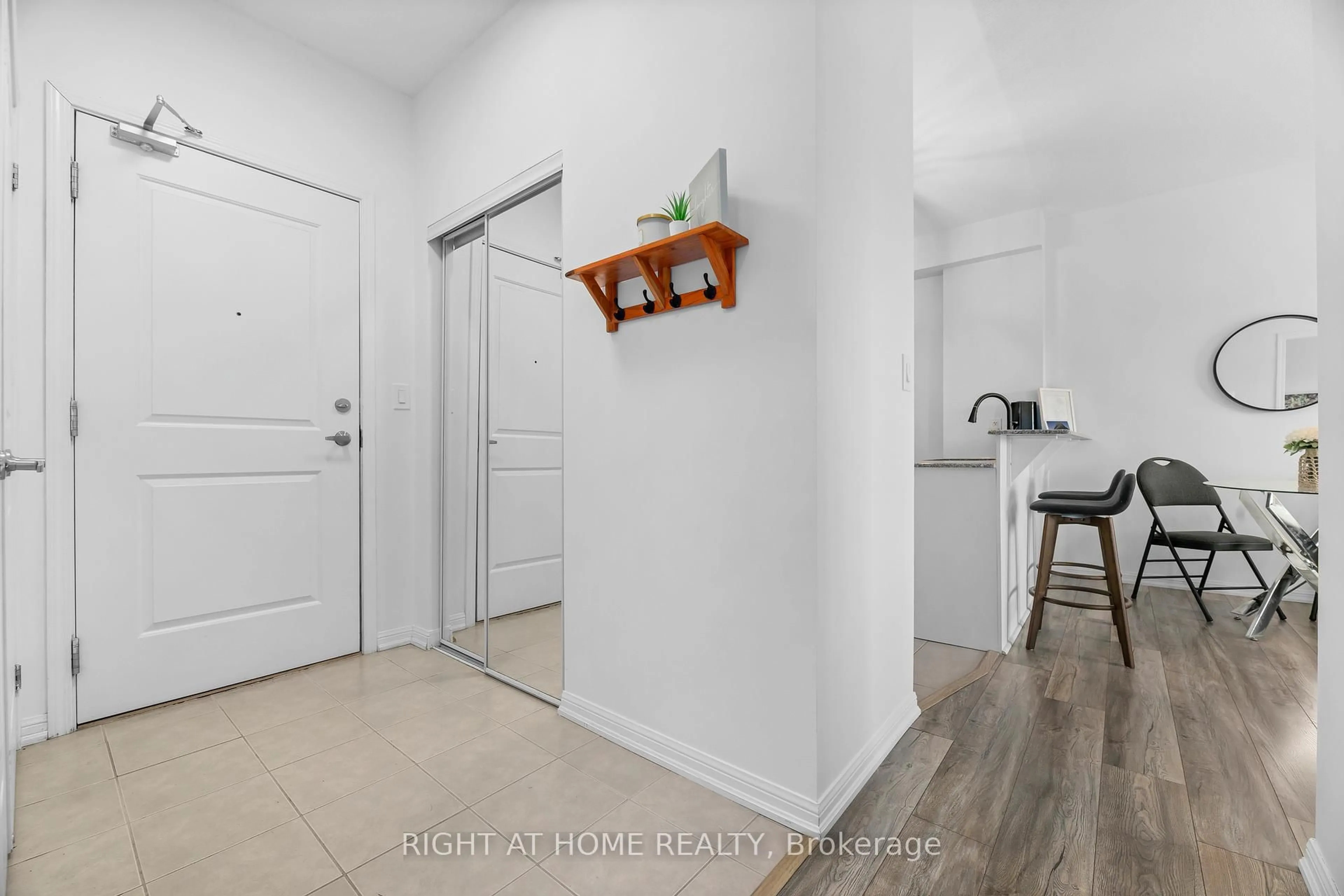 Indoor entryway for 1 Sidney Lane #303, Clarington Ontario L1C 0N5