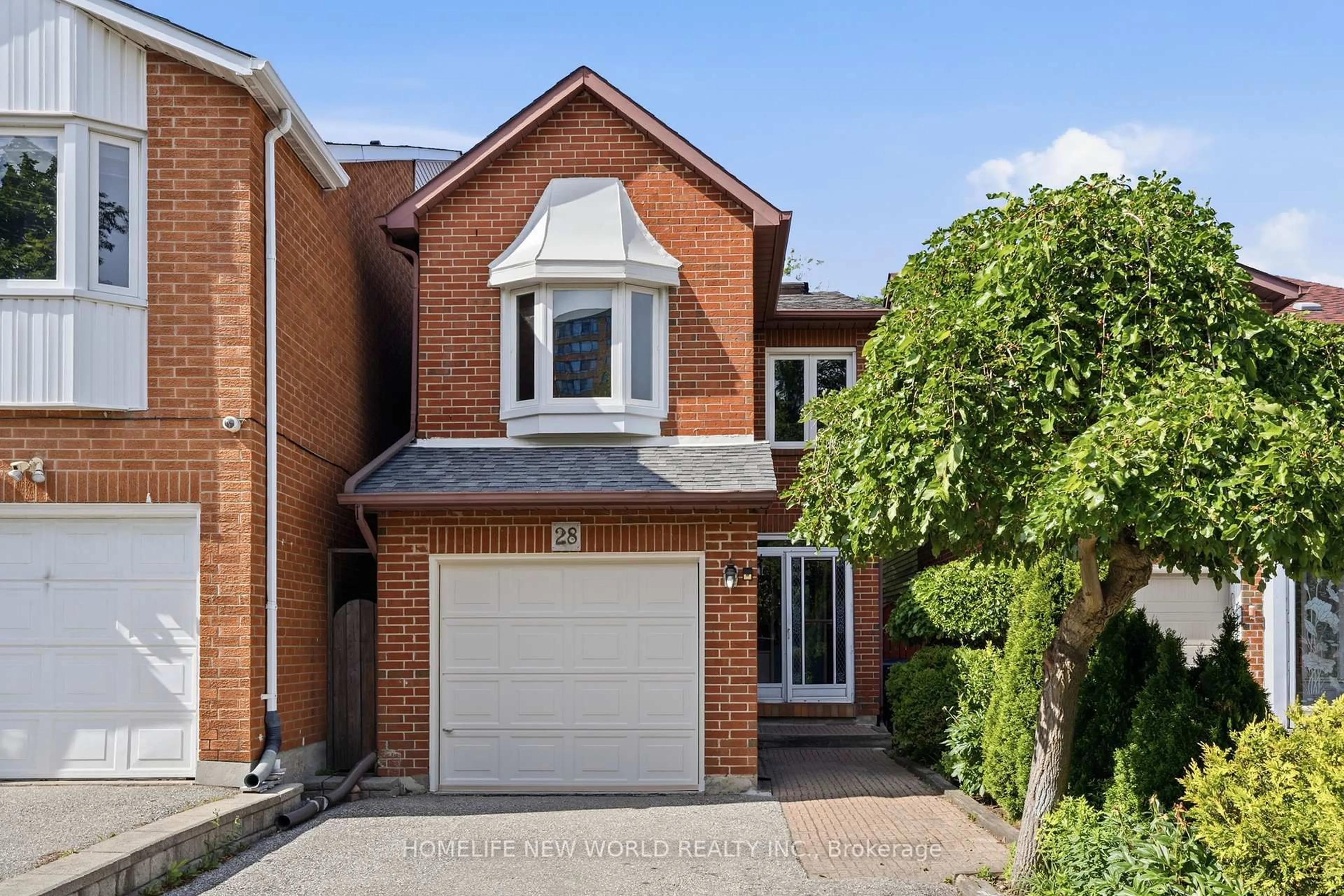 Home with brick exterior material, street for 28 Belsay Crt, Toronto Ontario M1W 3W4