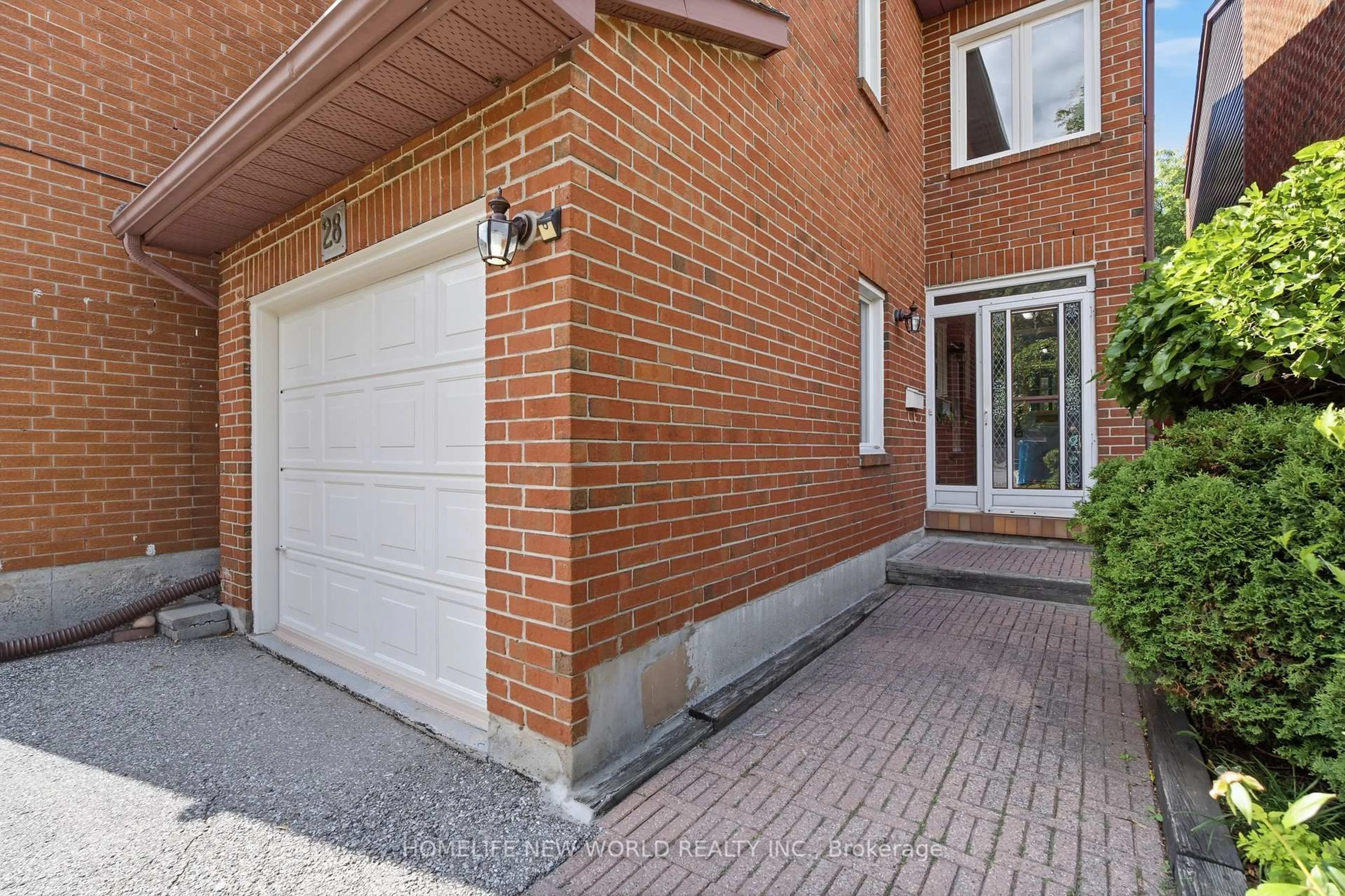 Home with brick exterior material, street for 28 Belsay Crt, Toronto Ontario M1W 3W4