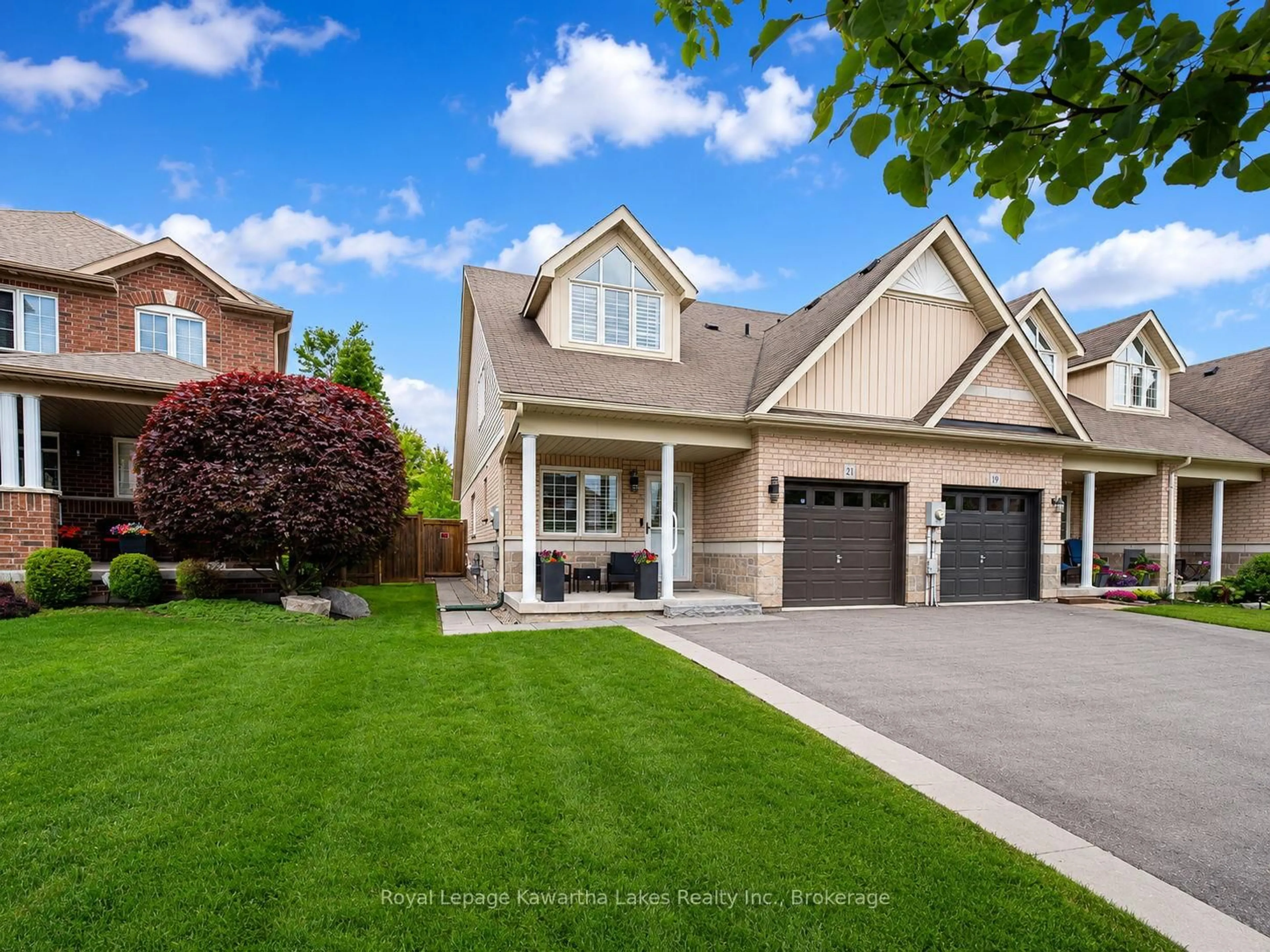 Home with brick exterior material, street for 21 Vetzal Crt, Clarington Ontario L1E 0H3