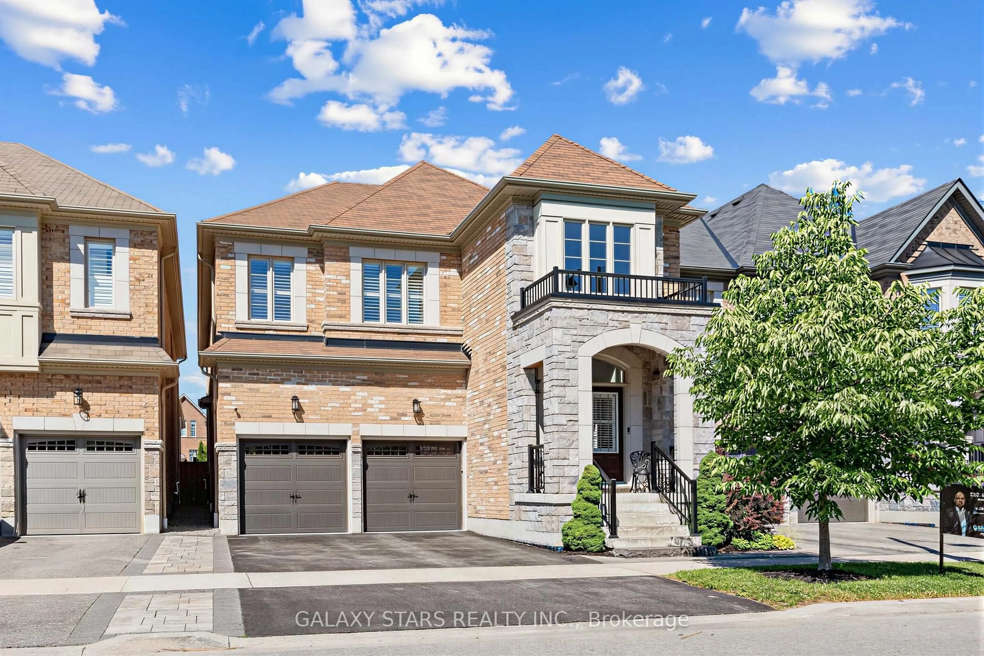 Home with brick exterior material, street for 2148 Saffron Dr, Pickering Ontario L1X 0E2