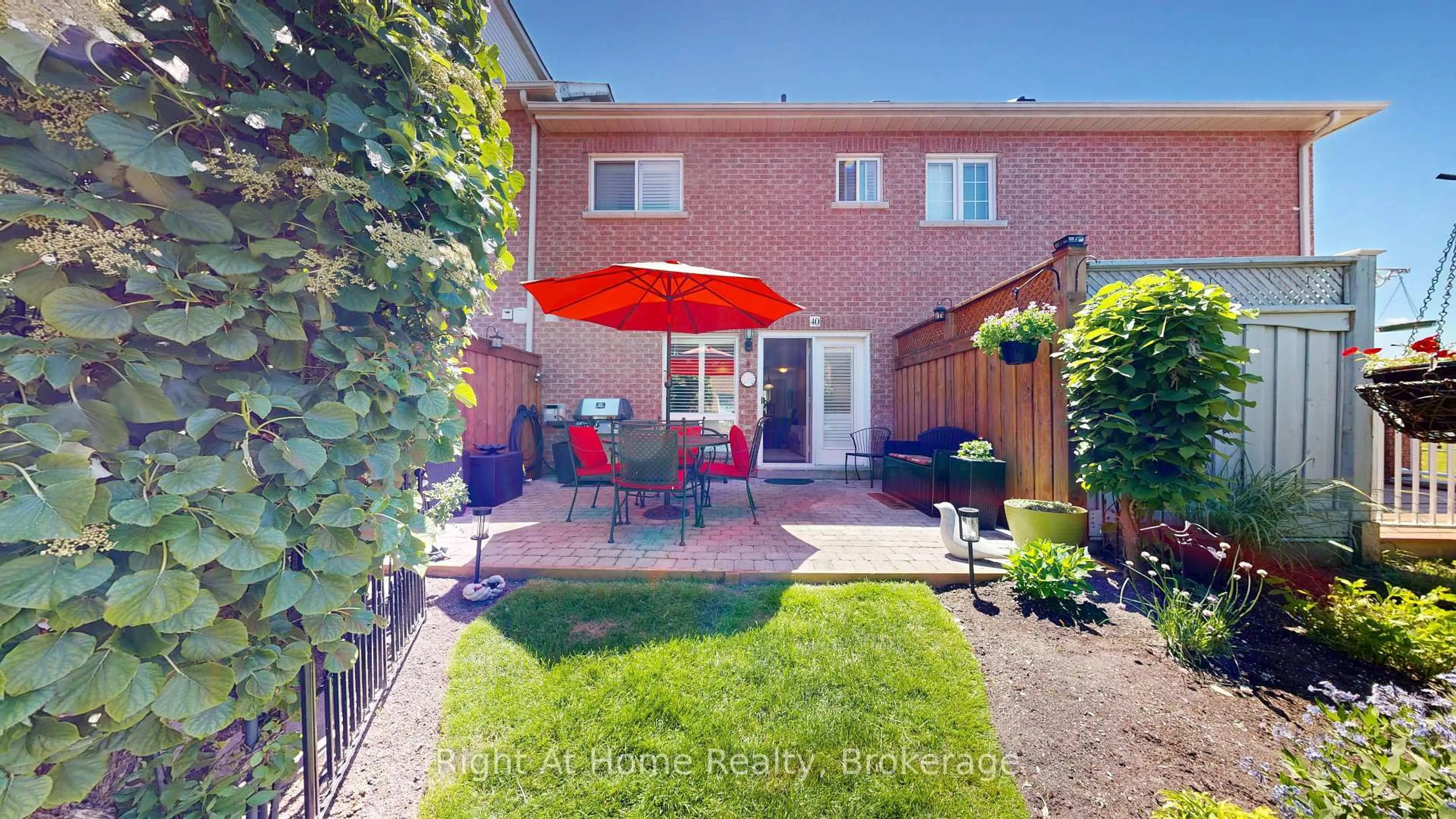 Patio, street for 40 Torr Lane, Ajax Ontario L1S 7M9