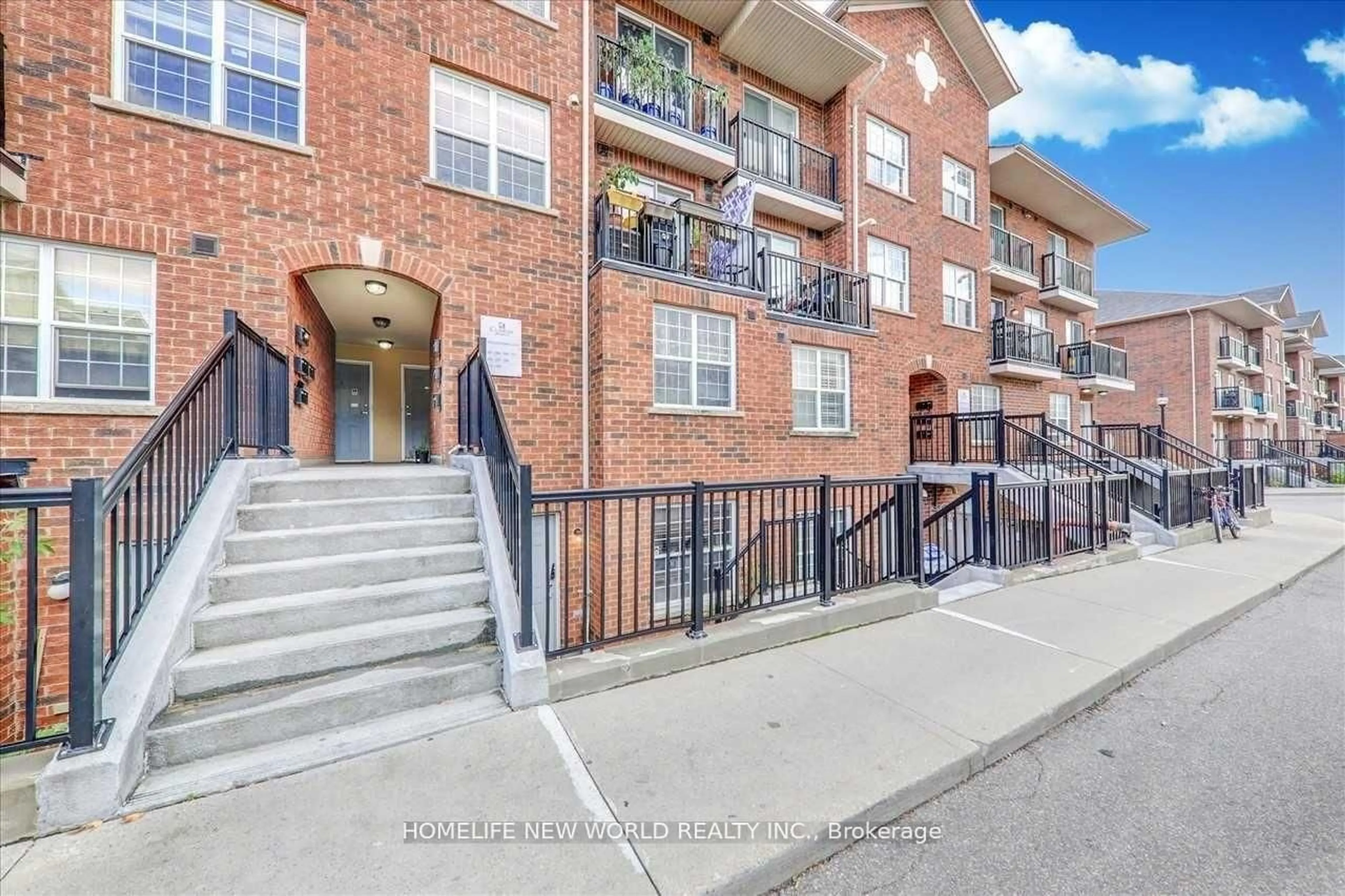 Unknown for 35 Strangford Lane #204, Toronto Ontario M1L 0E5